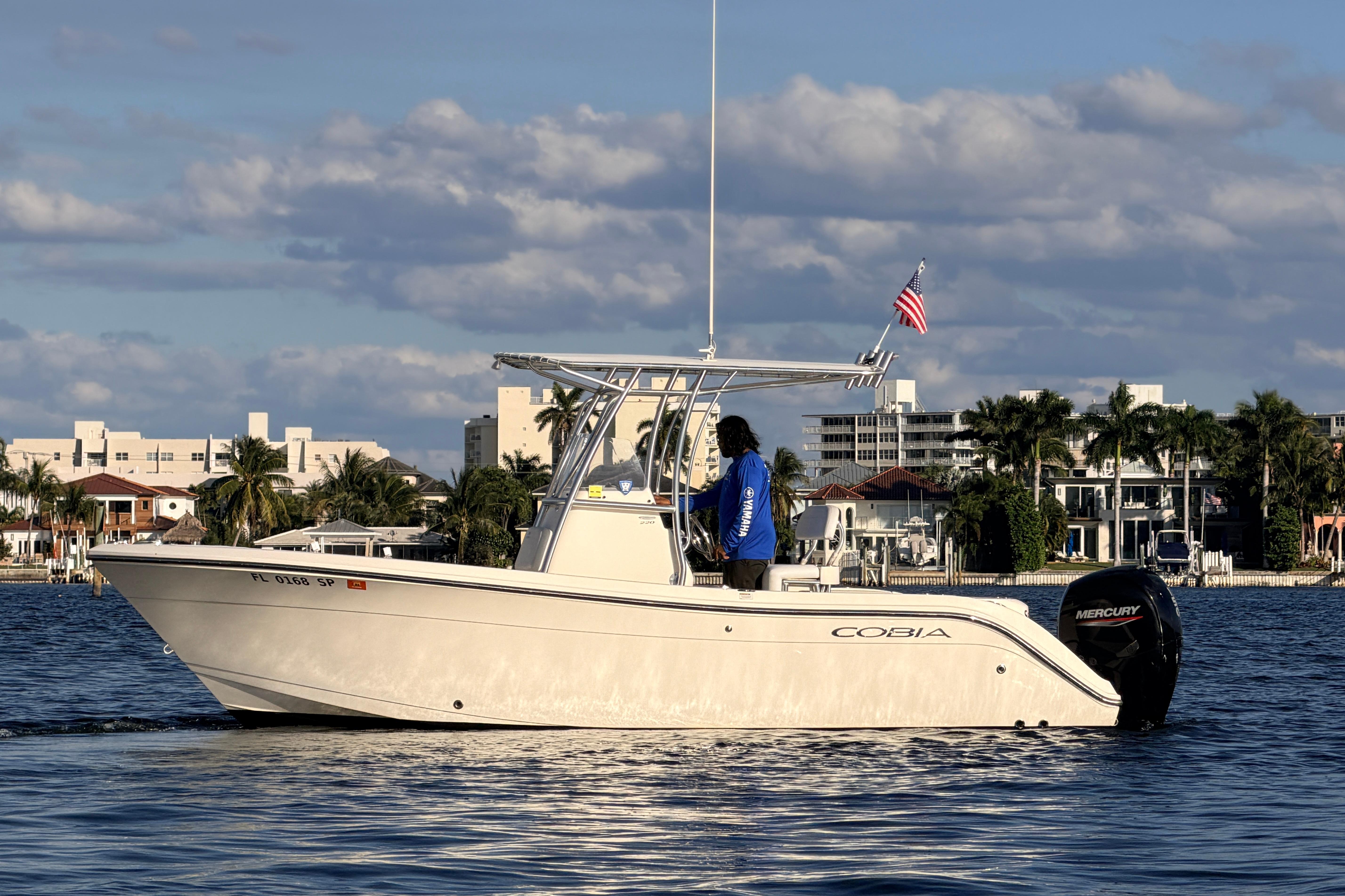 2020 Cobia 220 Center Console
