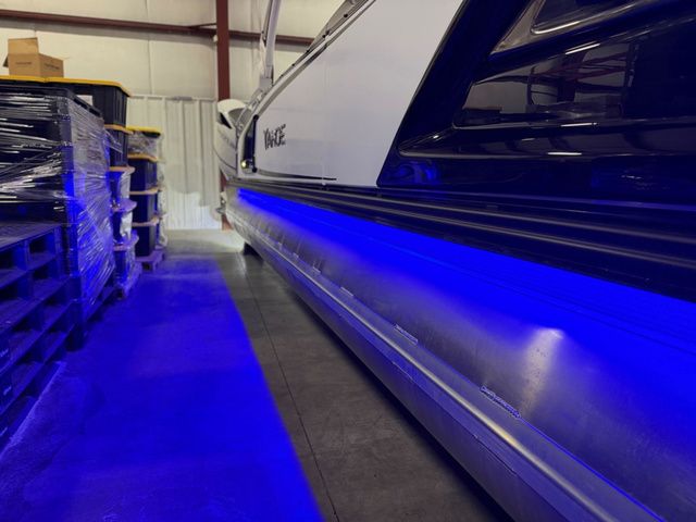 2026 Tahoe 2585 Grand Tahoe LTD Twin Quad Lounger Shift - 8