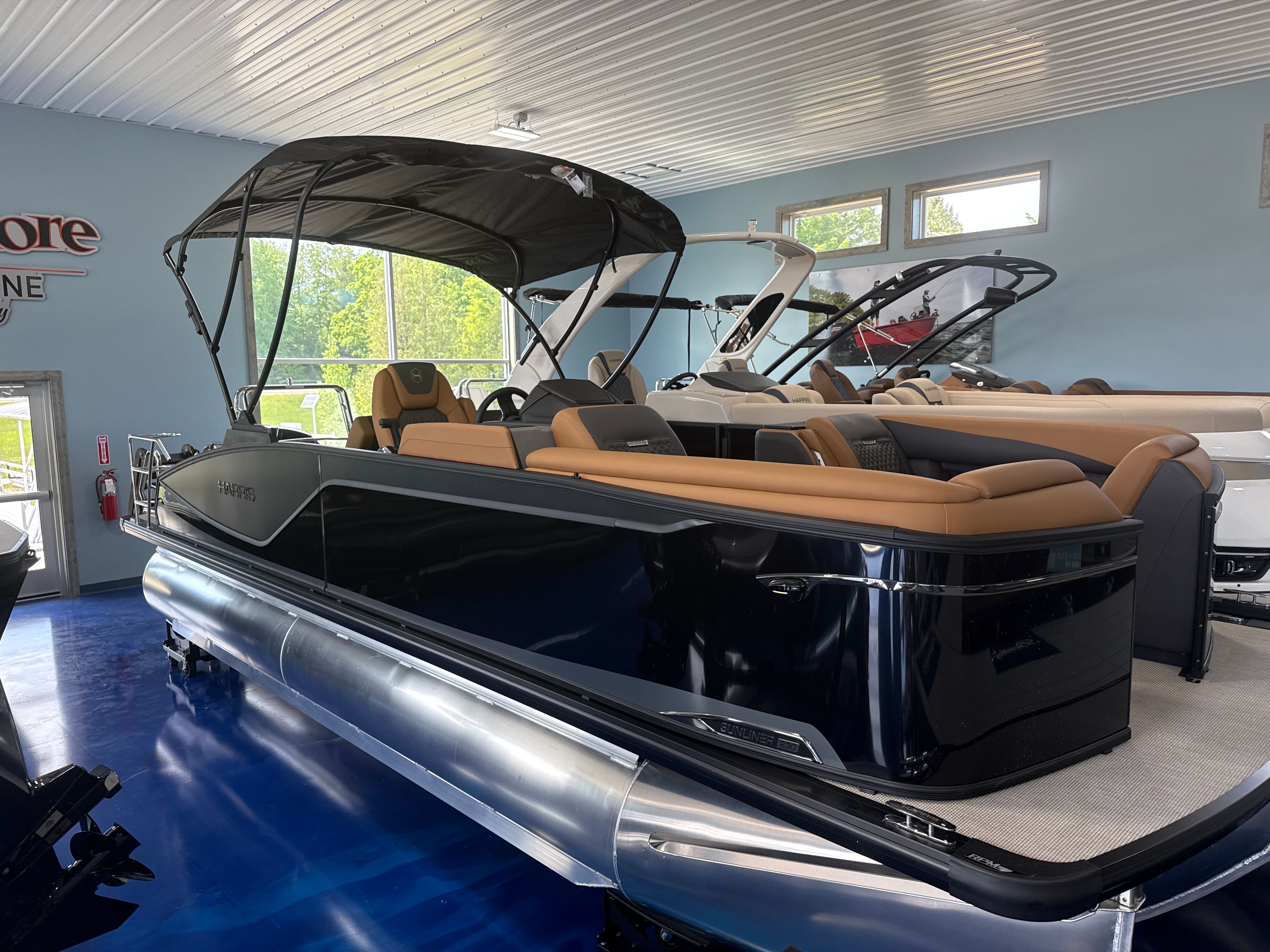 2026 Harris Harris Sunliner 230