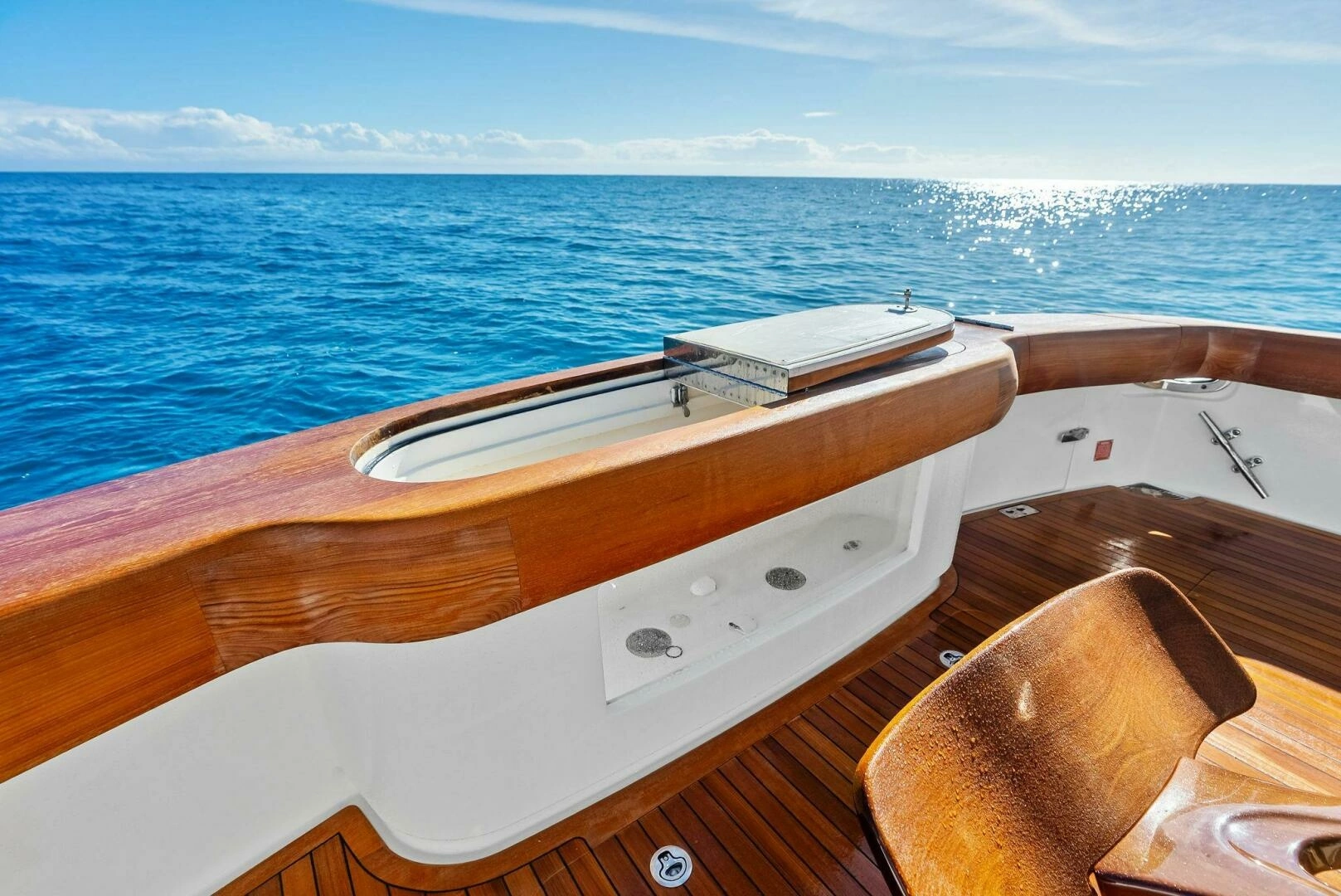 2023 Viking 64 Convertible - Image 47