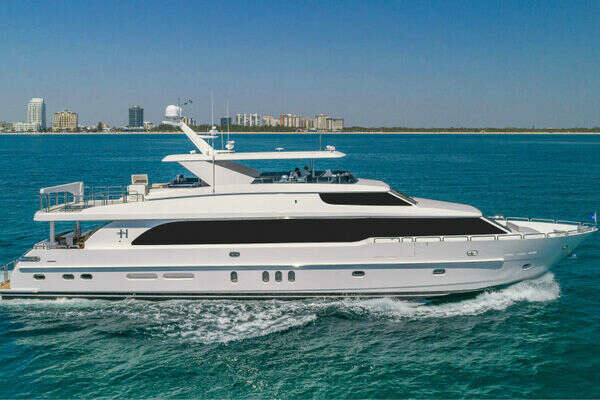 2018 Hargrave Raised Pilothouse