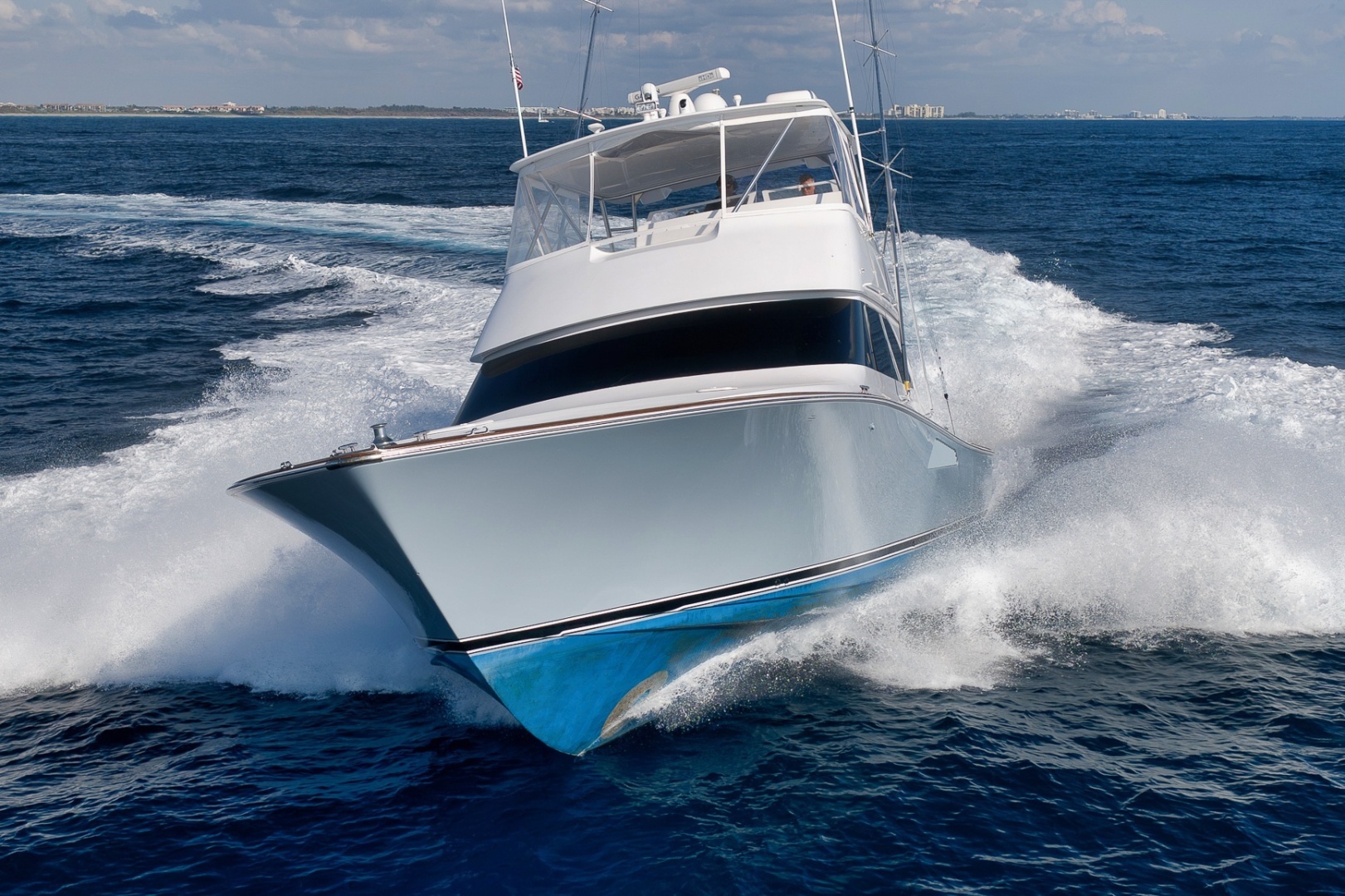 2003 Viking 52 Convertible - Image 59