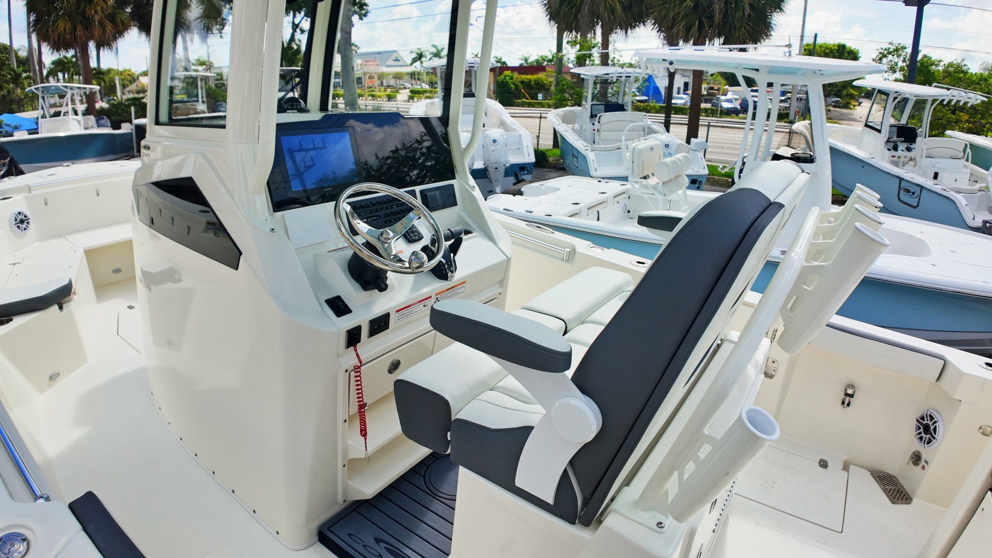 2027 Cobia 245 Center Console - 14
