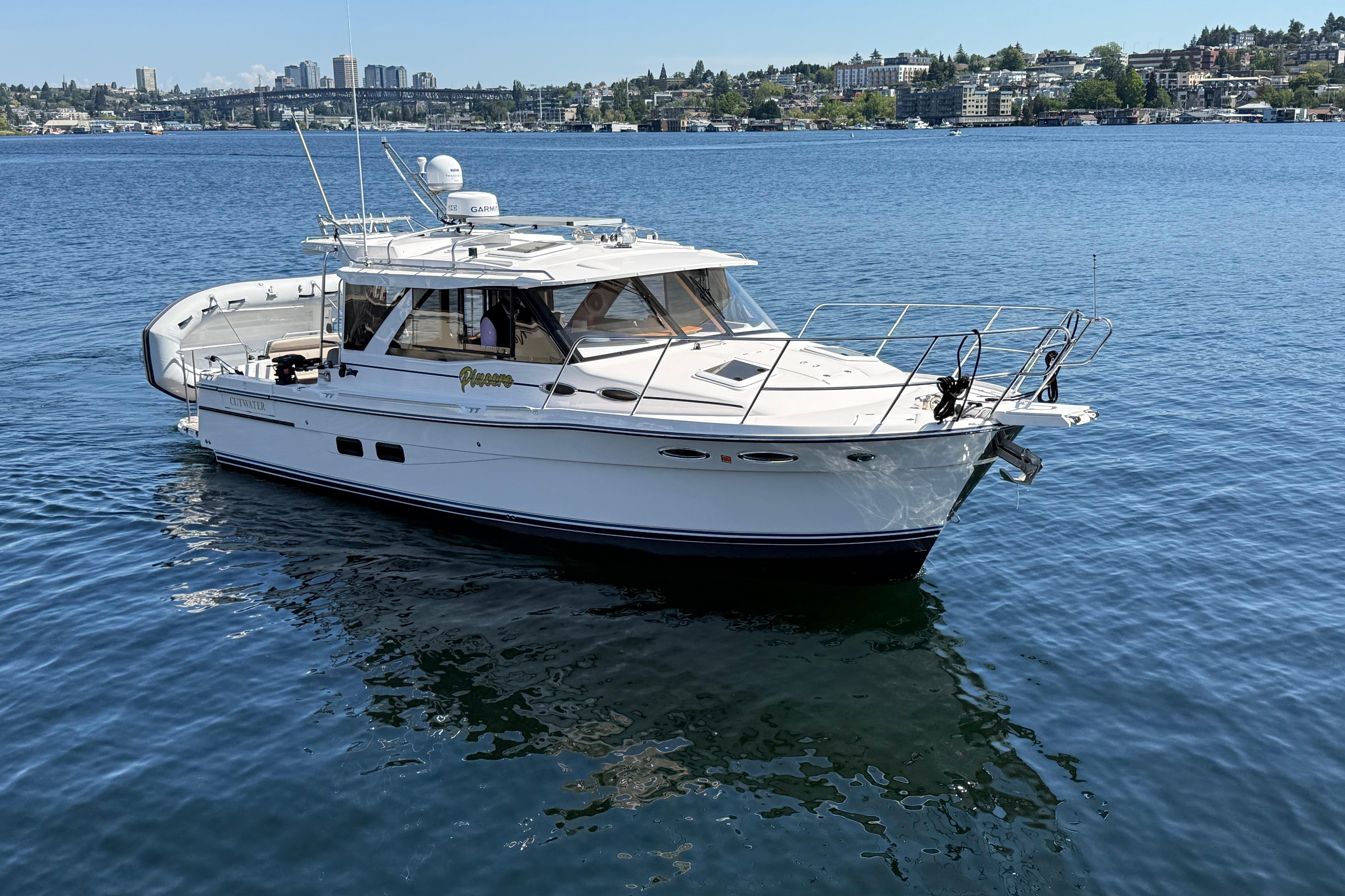 2024 Cutwater C-30 Sedan
