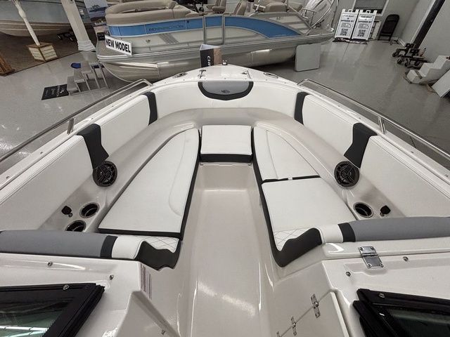 2026 Chaparral 250 OSX - 31