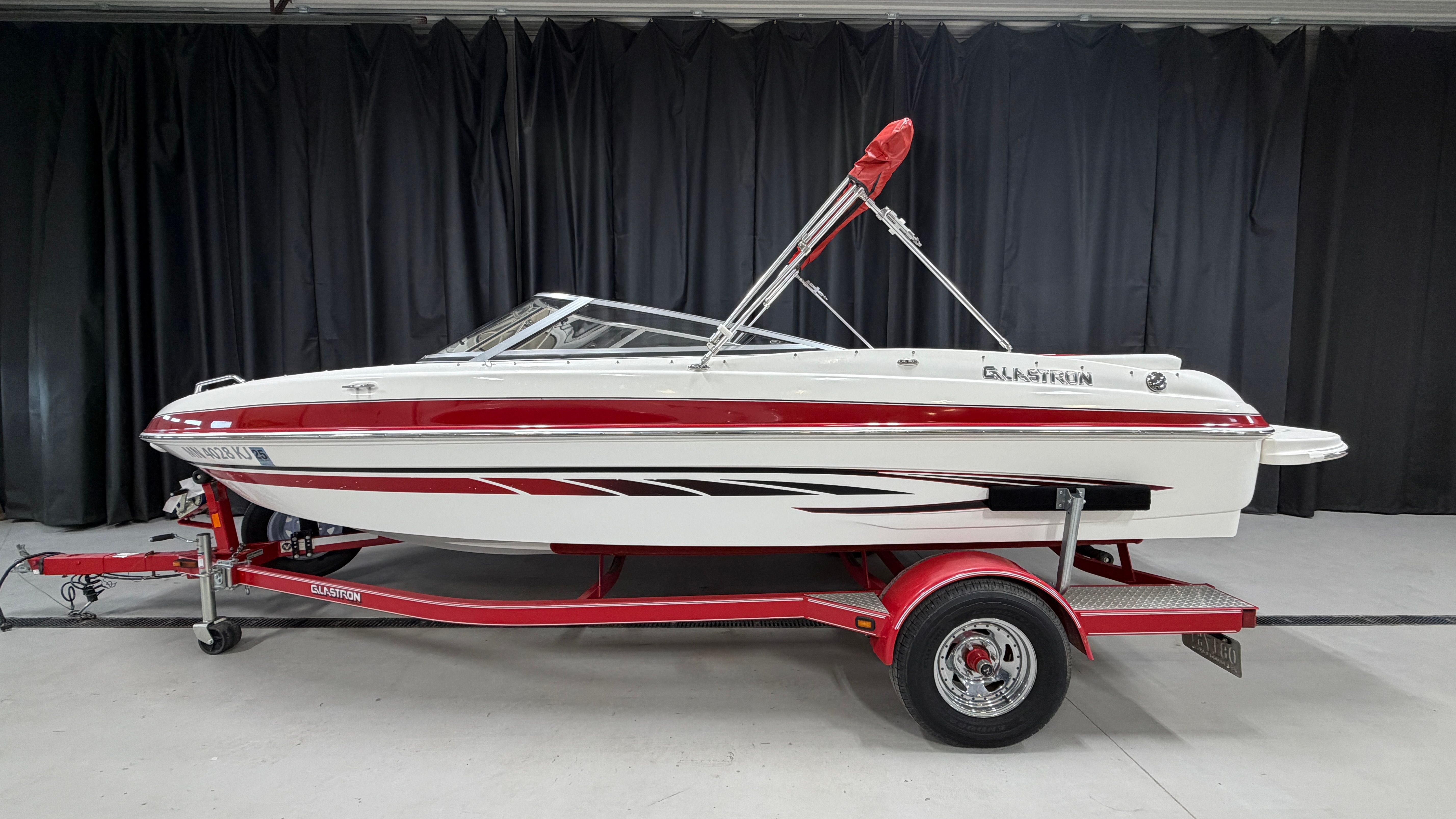 2008 Glastron GT 205