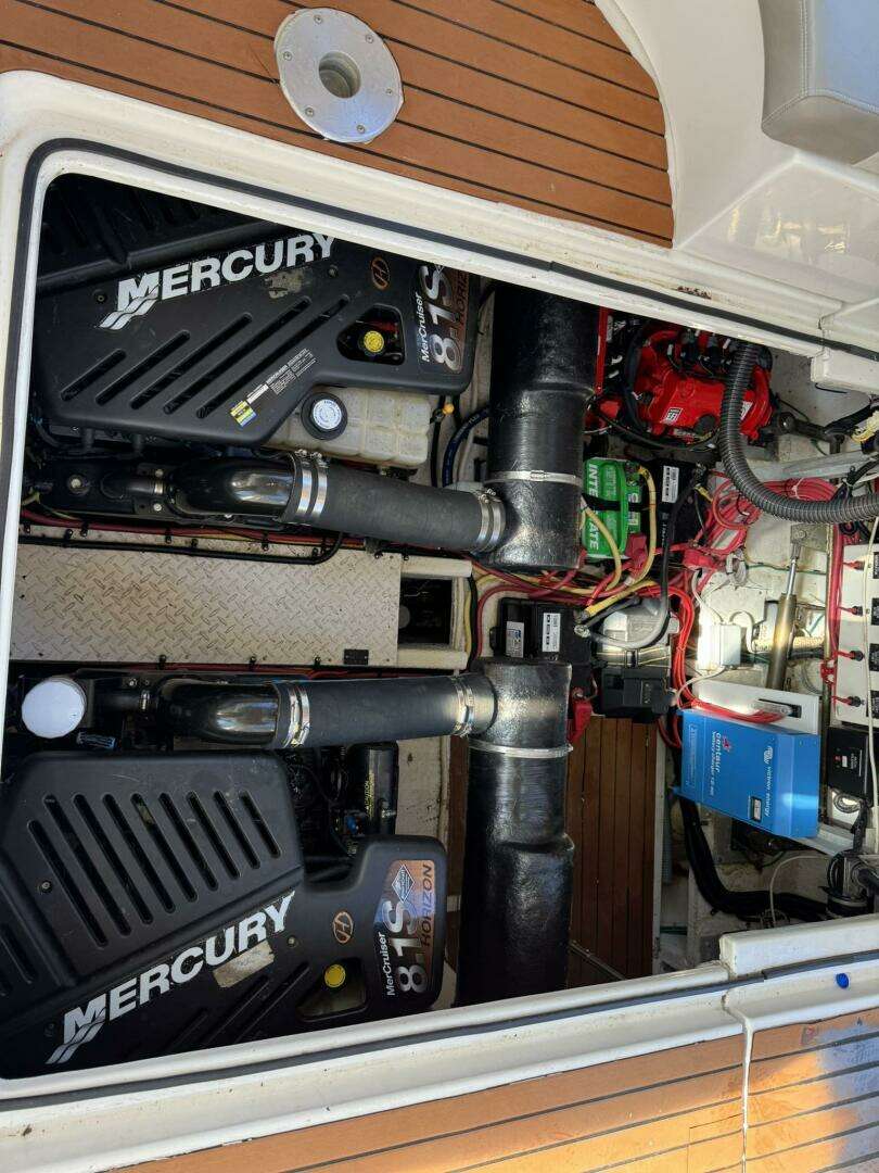 2003 Cruisers Yachts 3772 - Image 120