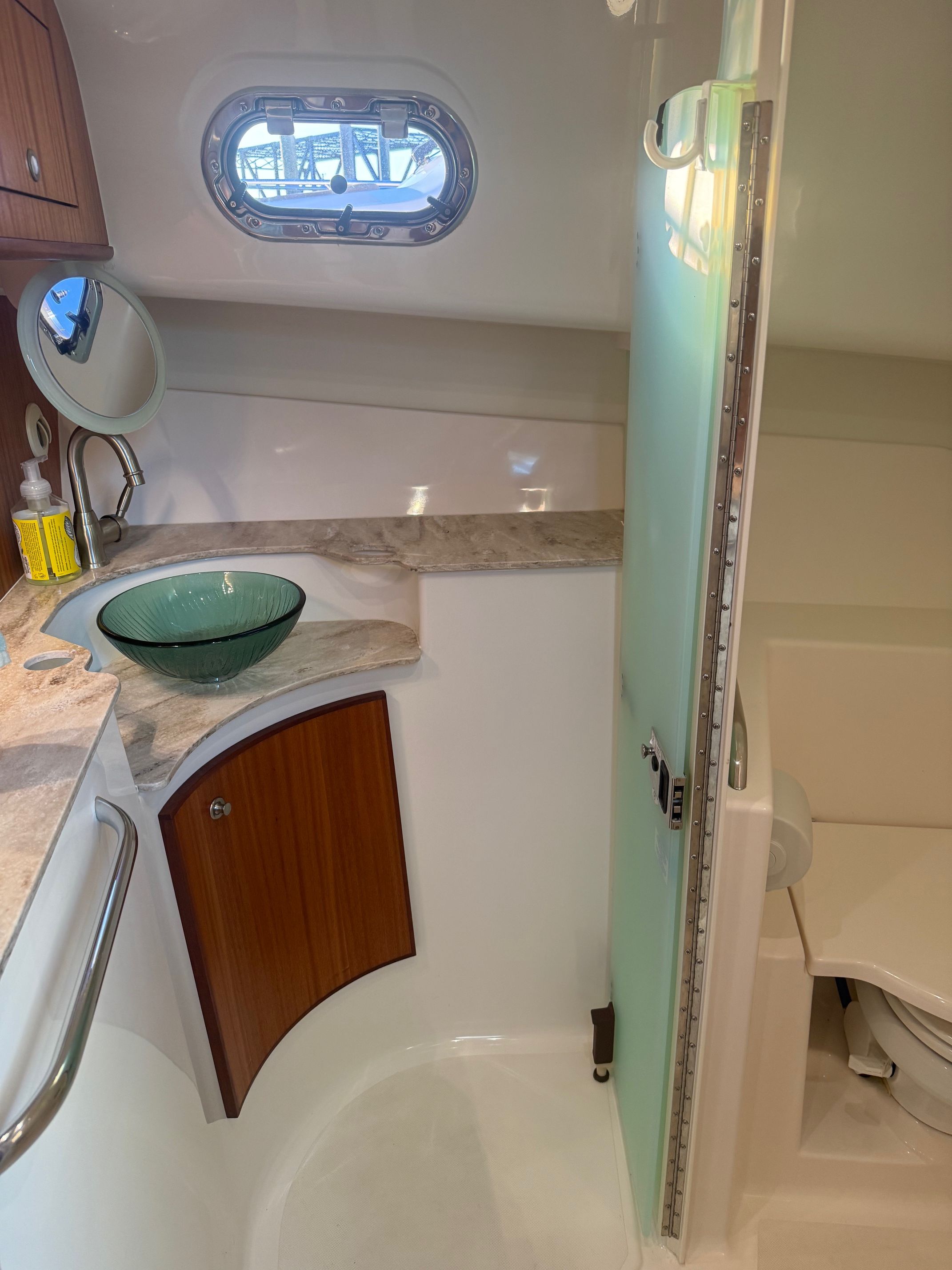 2017 Pursuit OS 385 Offshore - 9