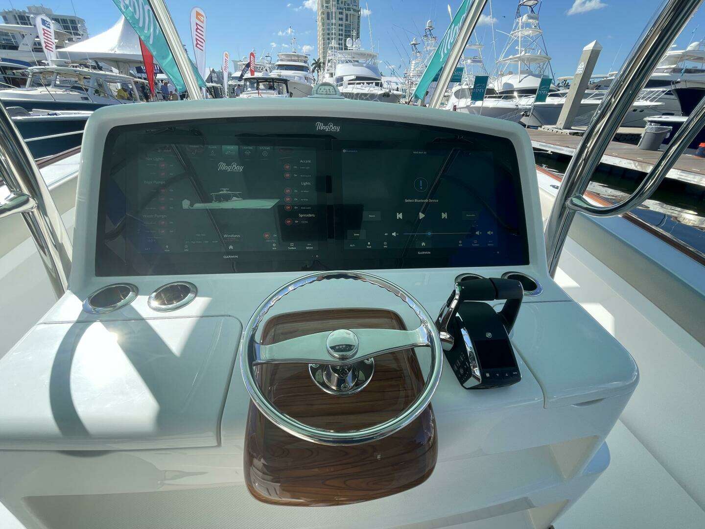 2026 Mag Bay 43 Center Console - Image 55