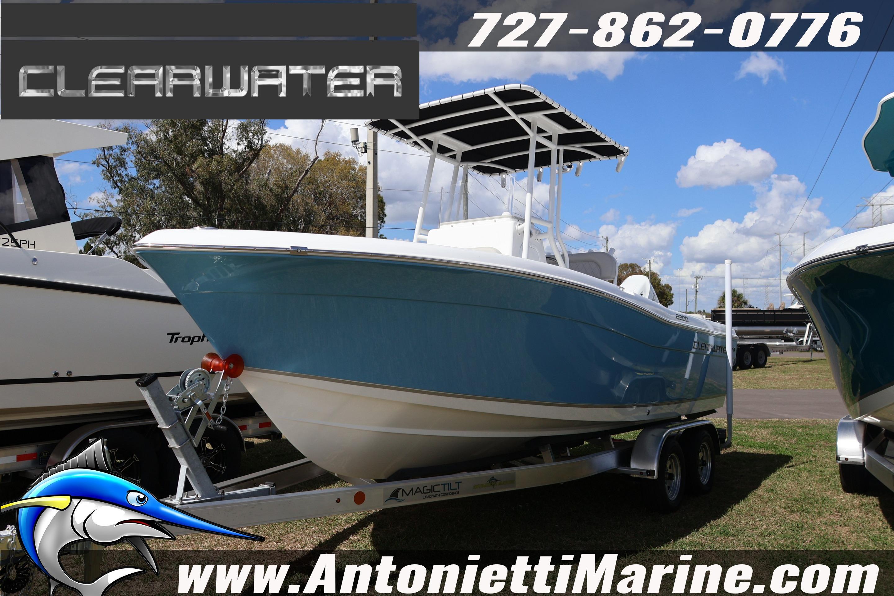 2026 Clearwater 2200 Center Console