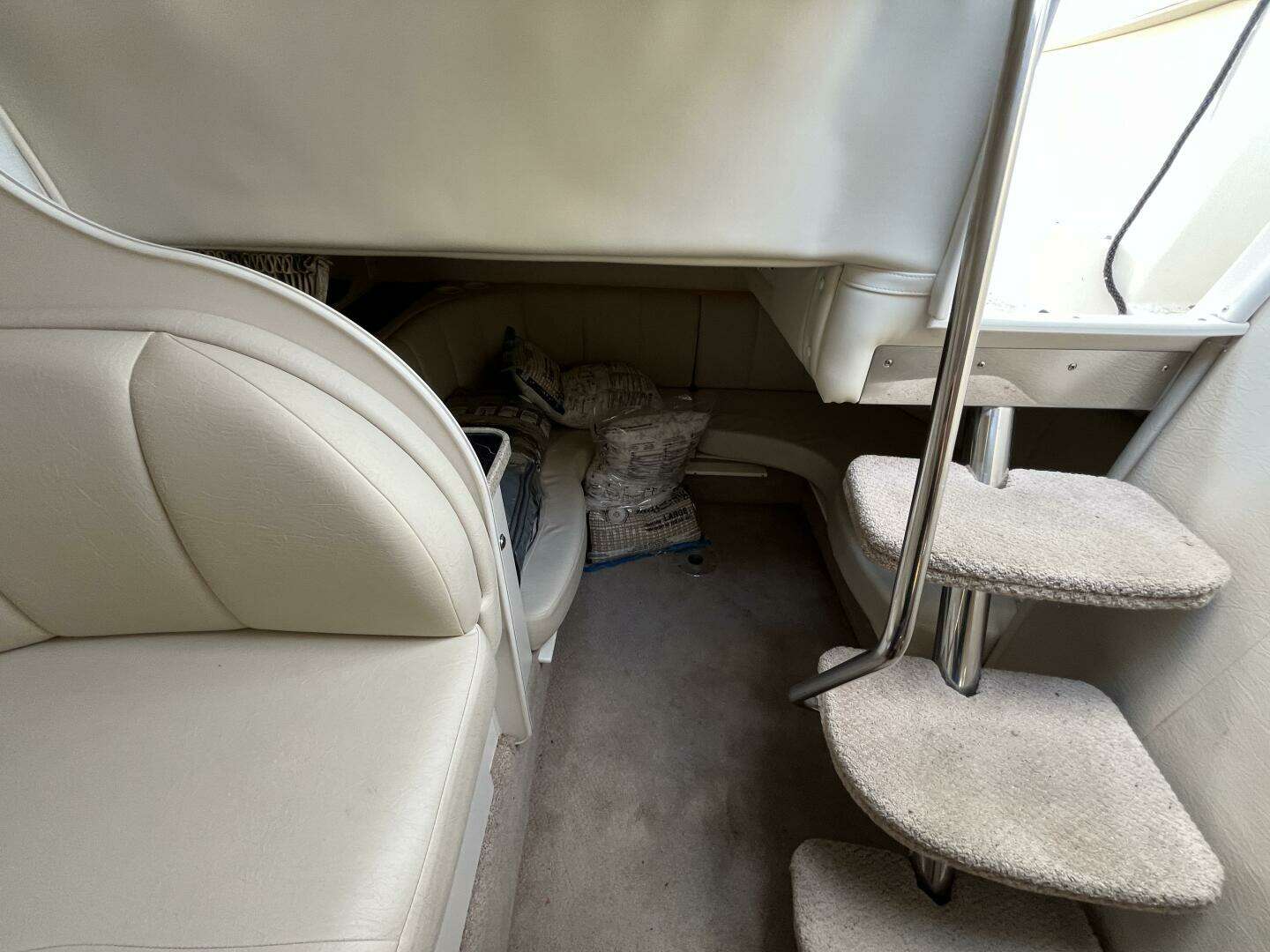2000 Rinker Fiesta Vee 340 - Image 33