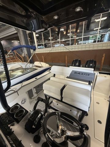 2019 Blackfin 242CC - 8