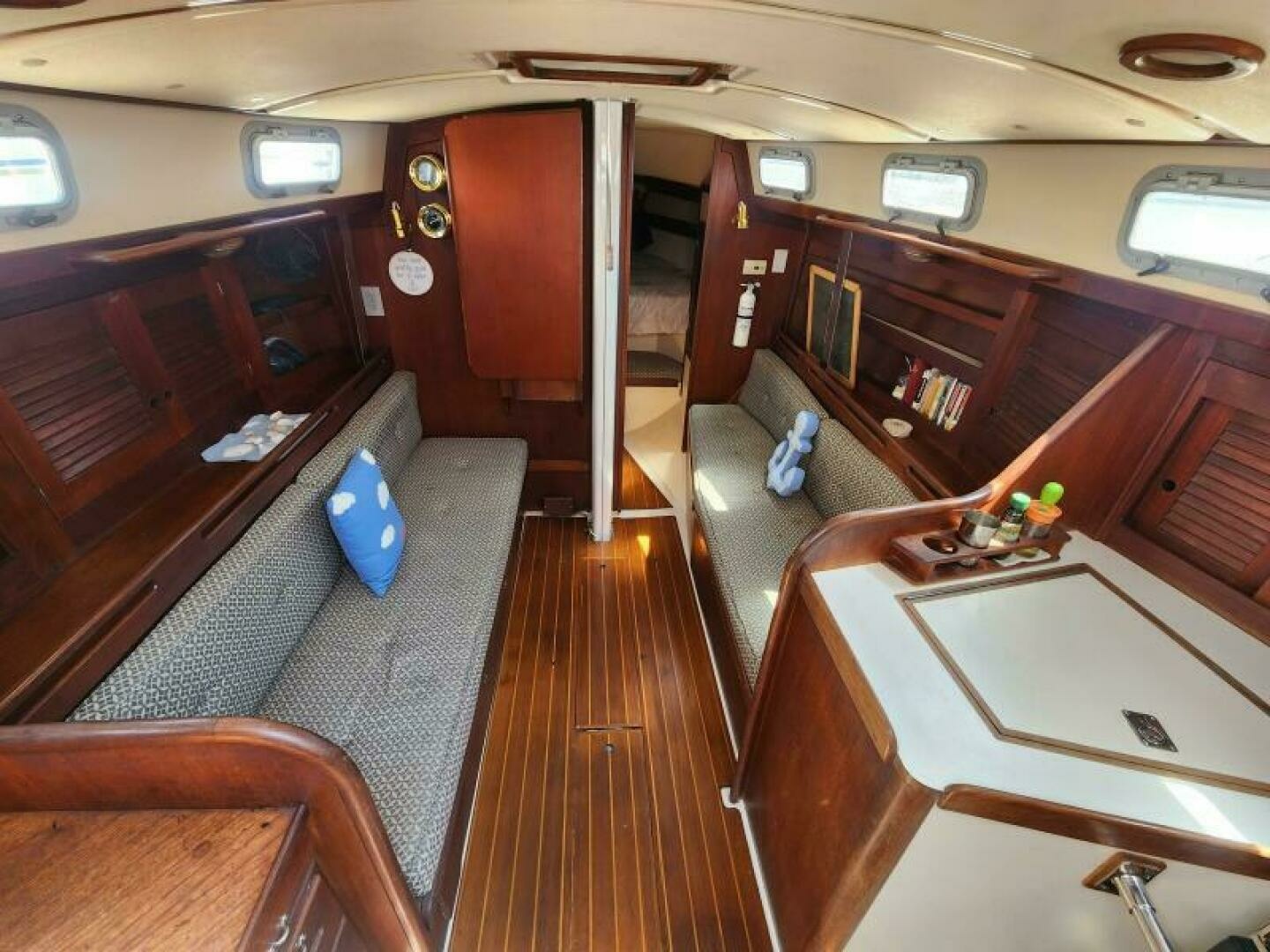 1986 Tartan 34-2 - Image 8
