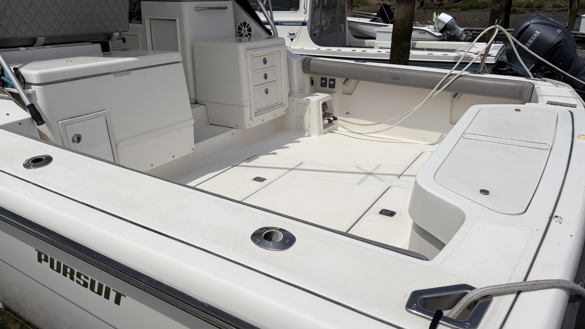 2003 Pursuit 3400 Express - Image 7