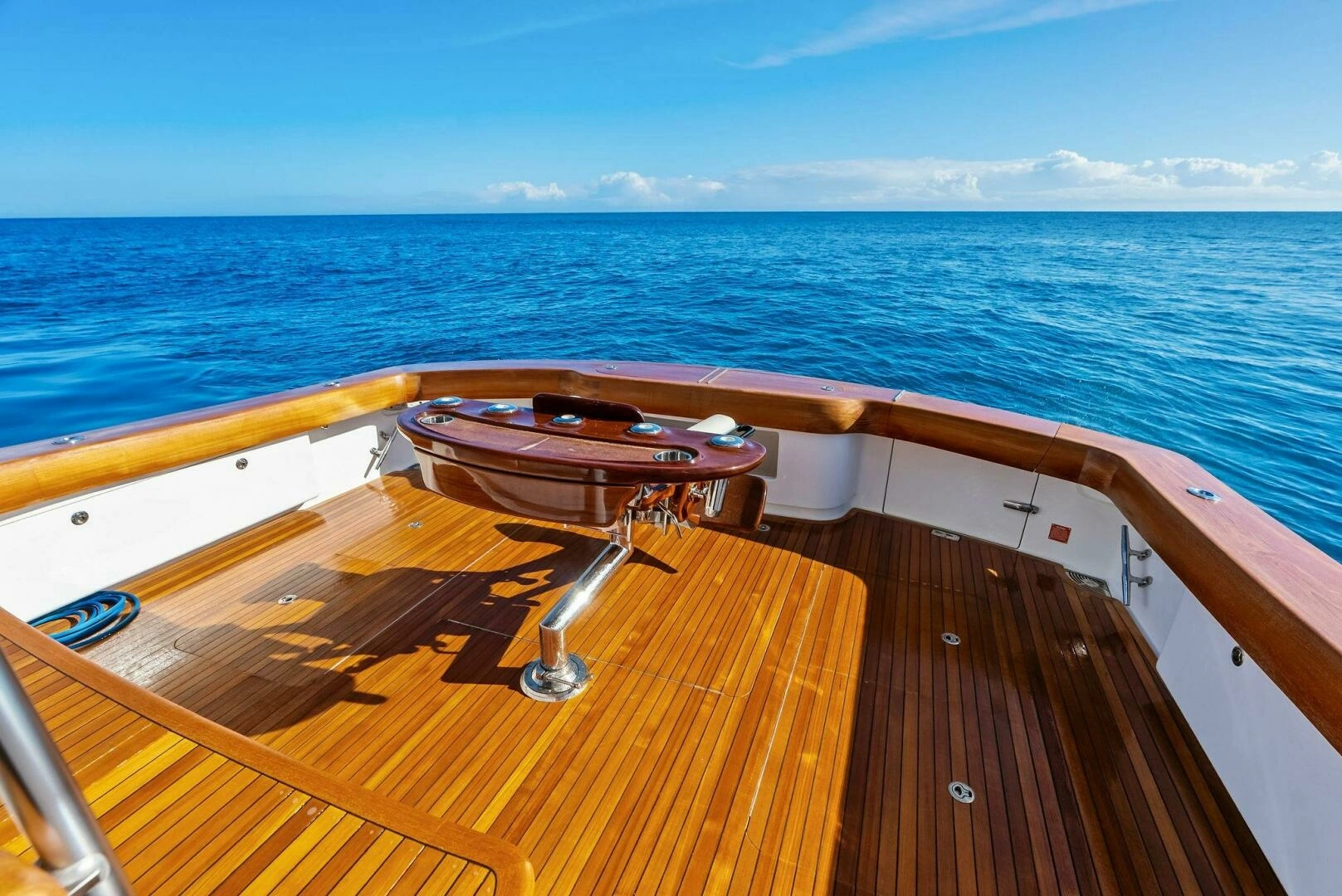 2023 Viking 64 Convertible - Image 41