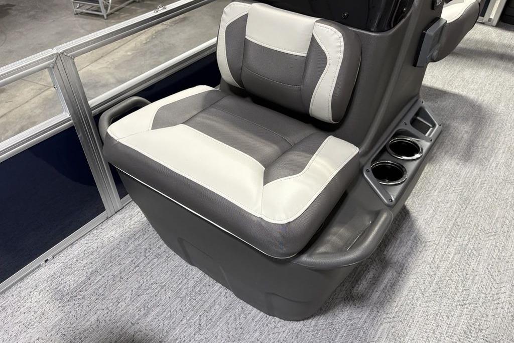2026 Sun Tracker Bass Buggy 18 DLX boat seat with cup holders, gray and white upholstery.