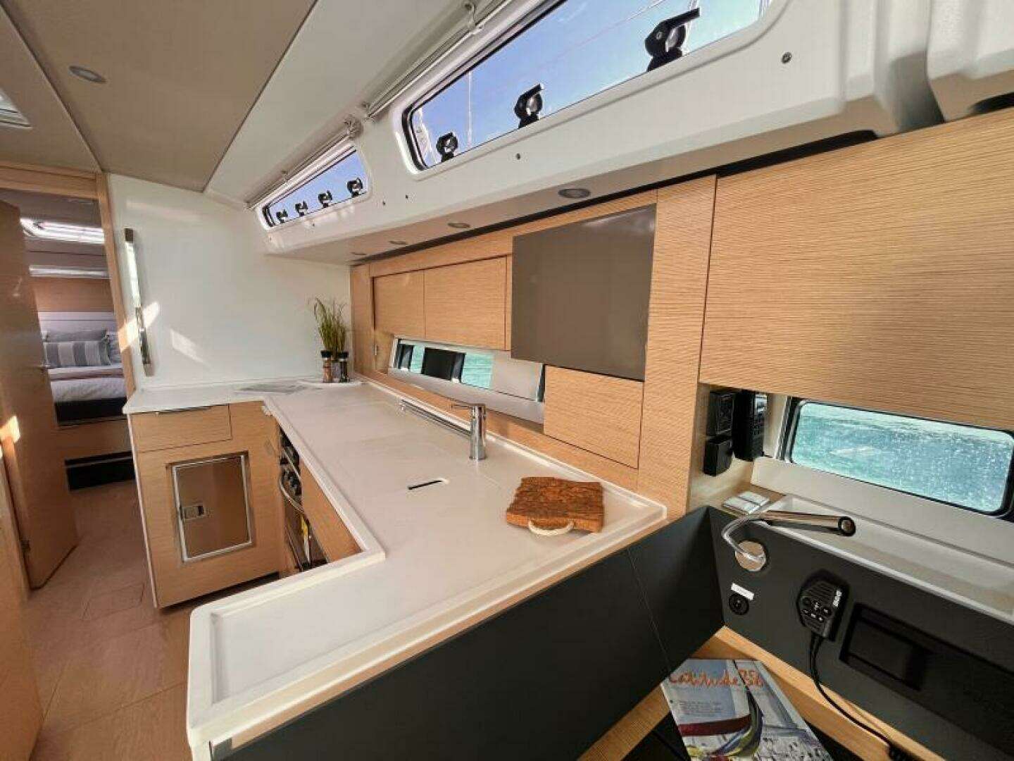 2023 Hanse 460 - Image 19