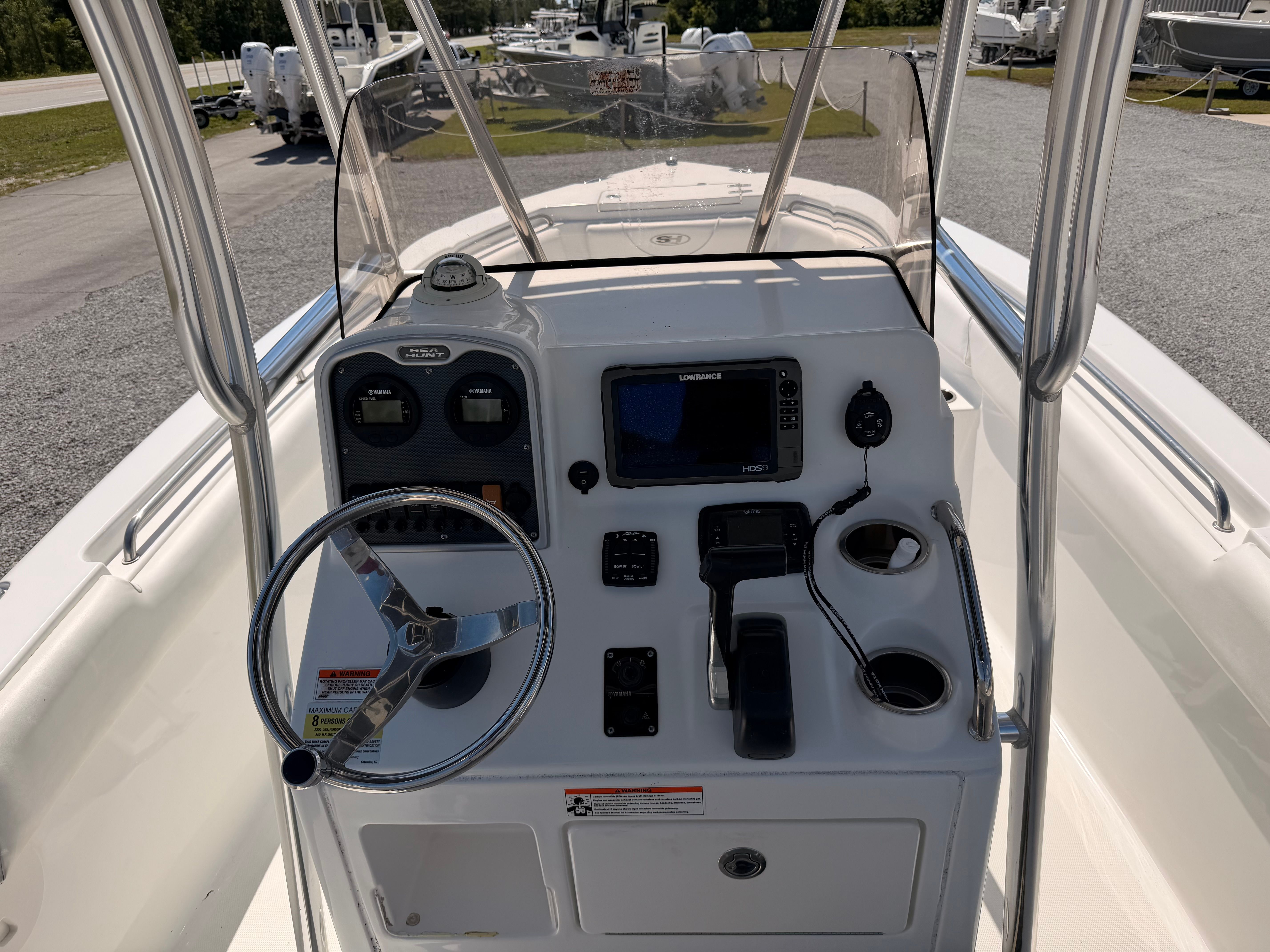 2016 Sea Hunt Triton 225 - 7