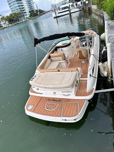 2015 Sea Ray 240 Sundeck - 15