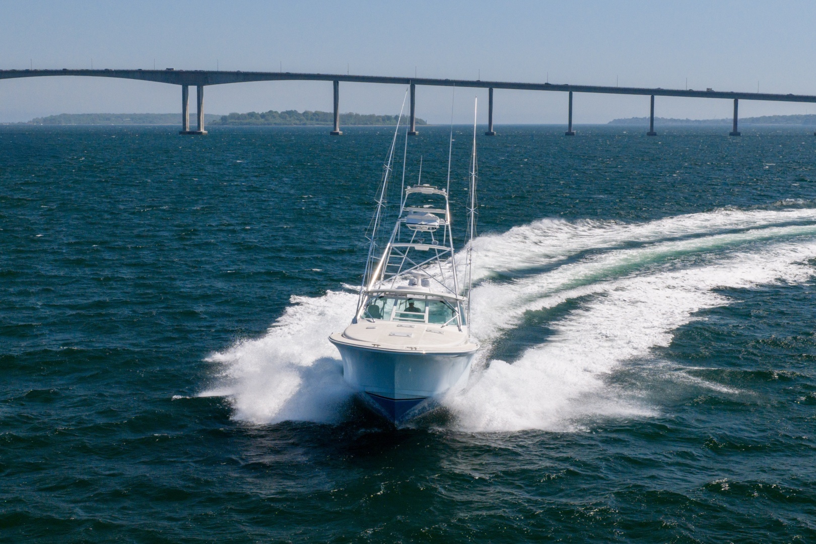 2002 Cabo 45 Express - Image 8