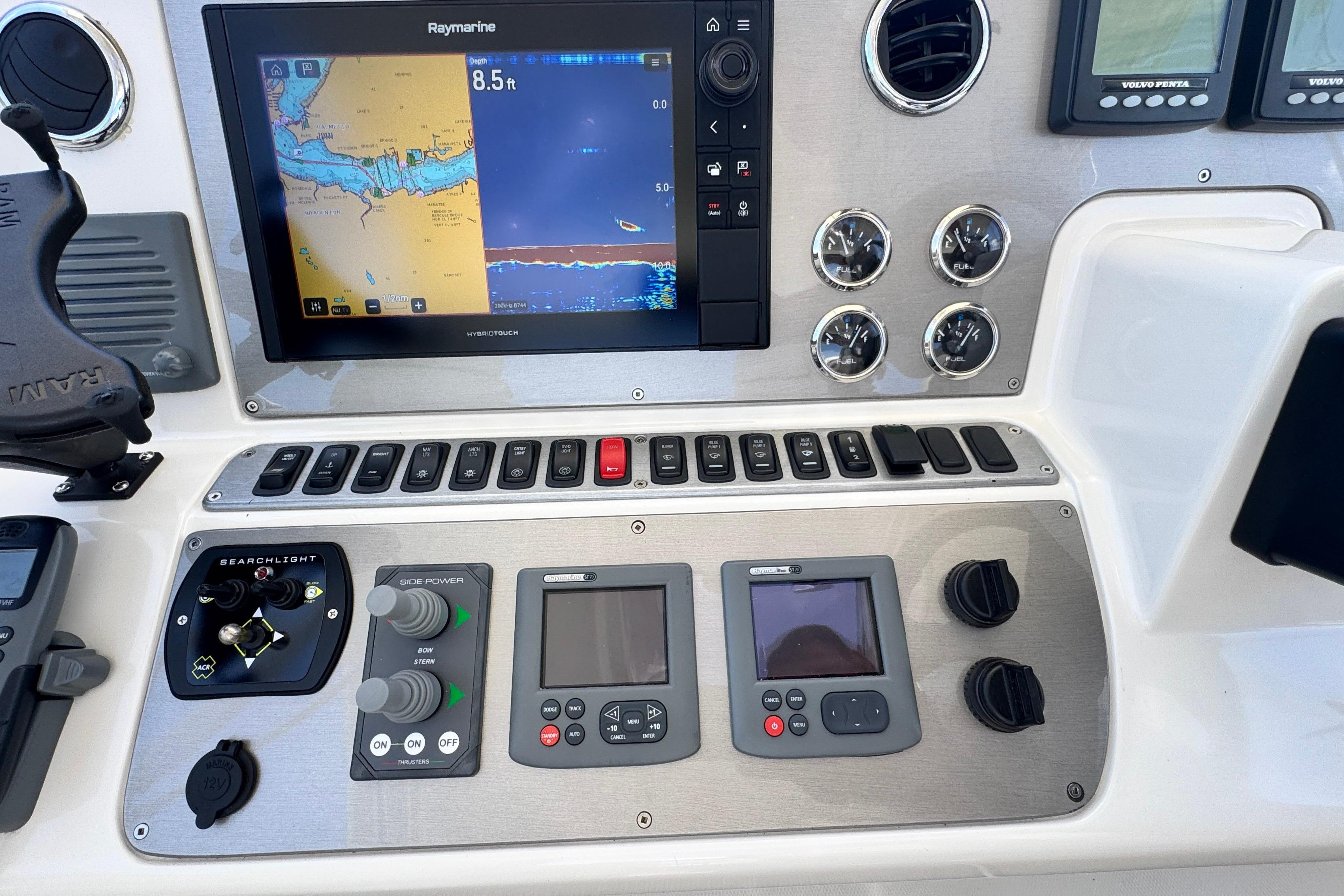 2007 Carver 47 Motor Yacht Control Panel with Navigation and Monitoring Systems