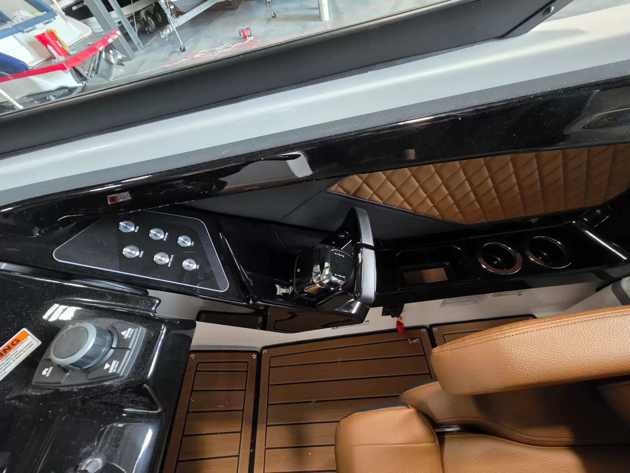2026 Yamaha Boats 252SE - 13