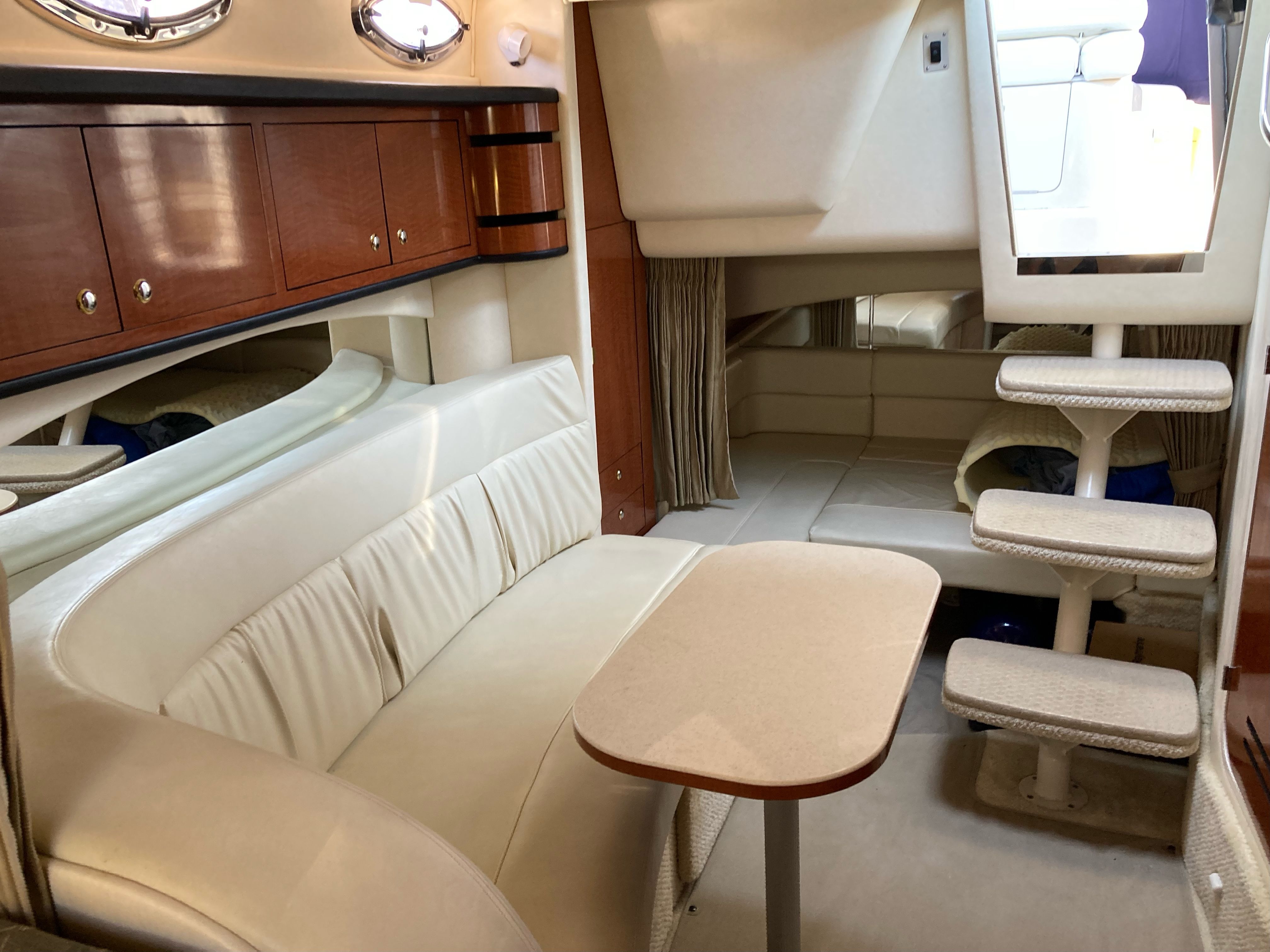 2004 Sea Ray 300 Sundancer - 5