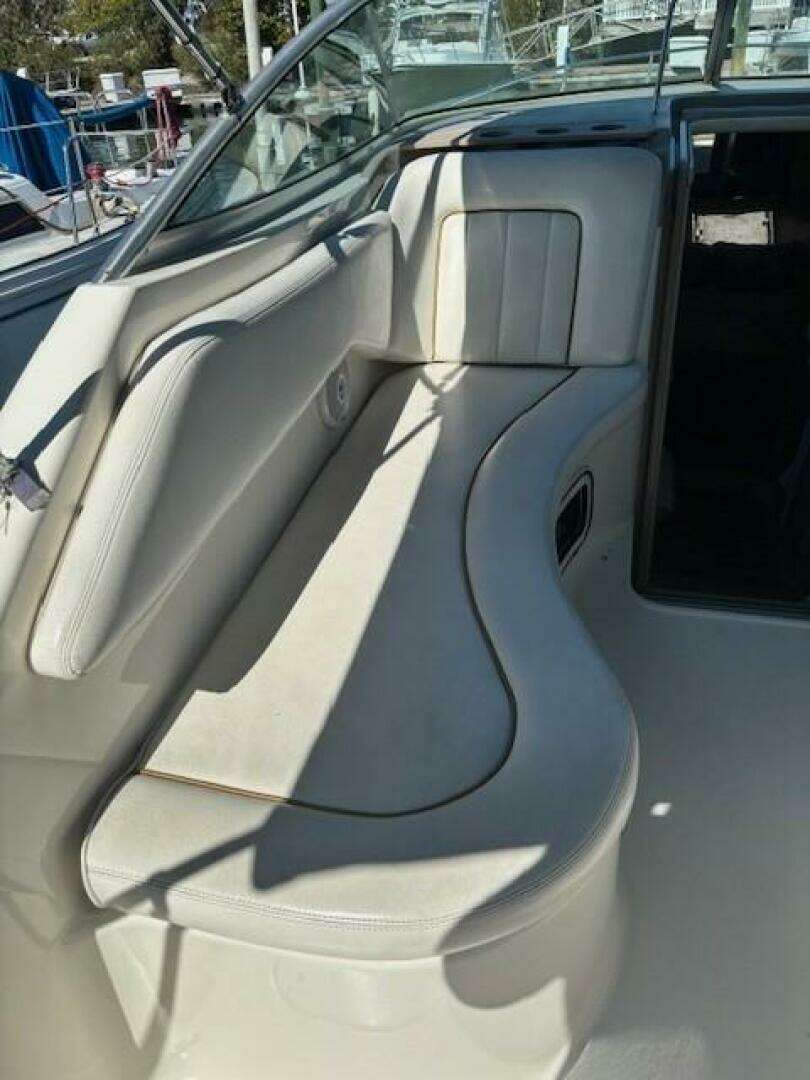 2000 Sea Ray 270 Sundancer - Image 22