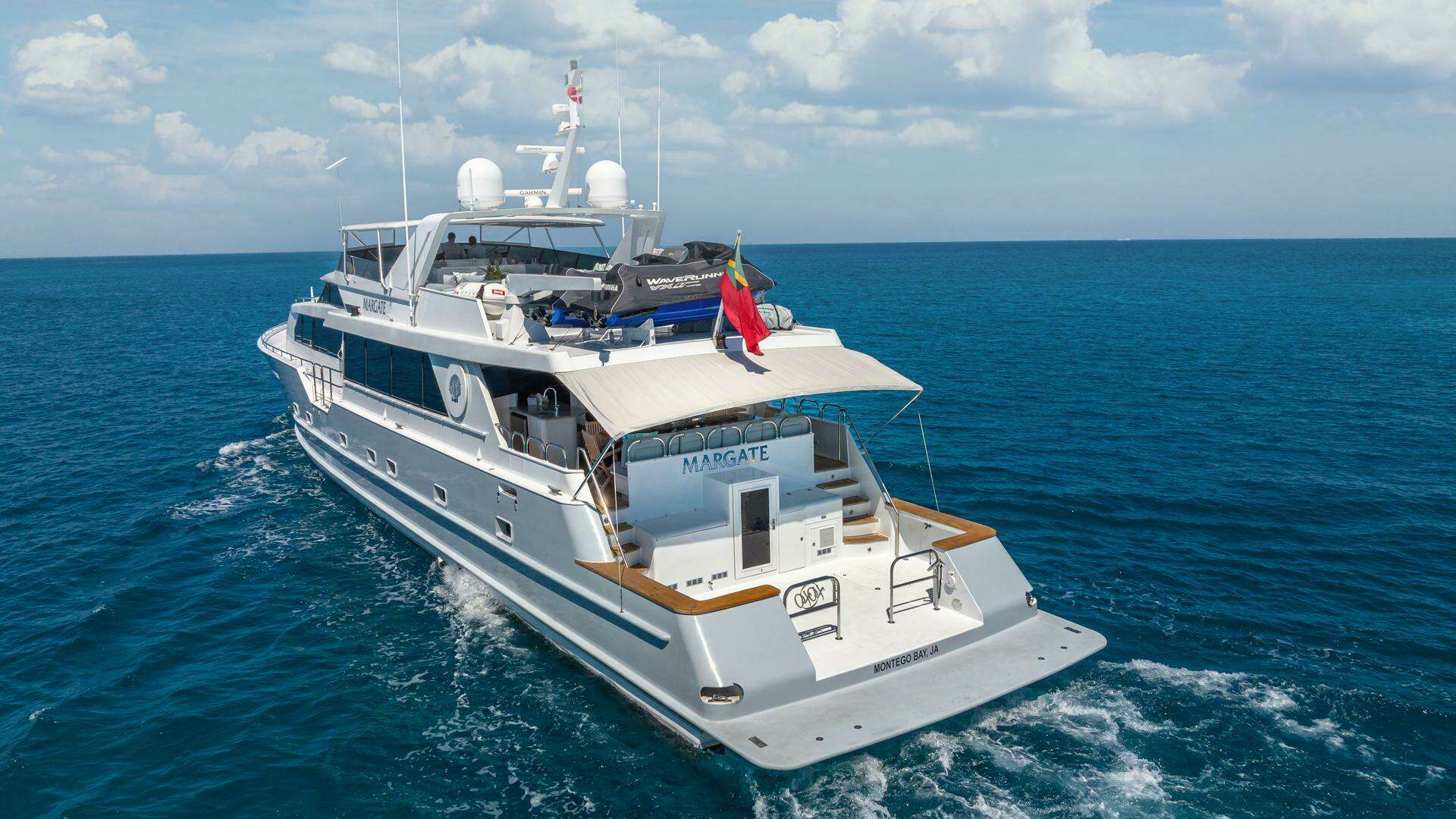 1997 Broward Raised Pilothouse - Image 4