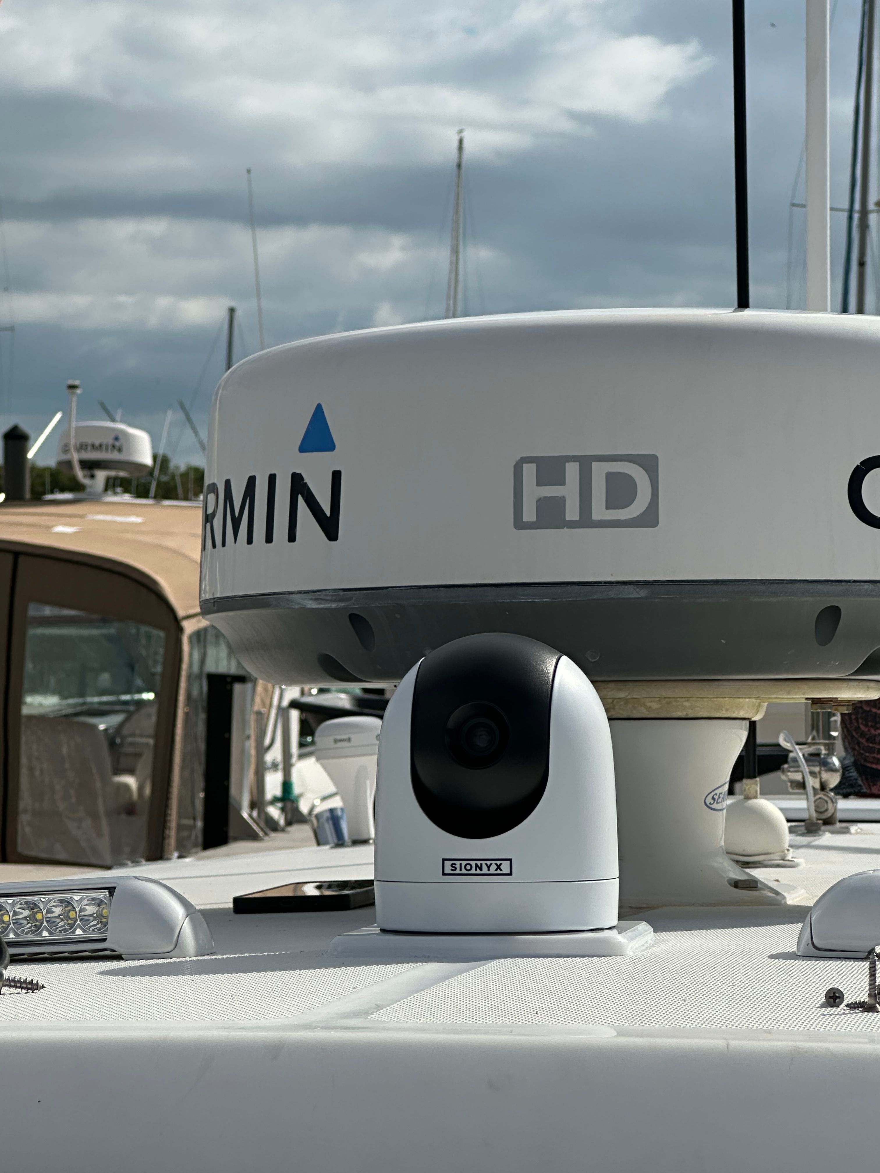 2009 Everglades 365 Center Console - 128
