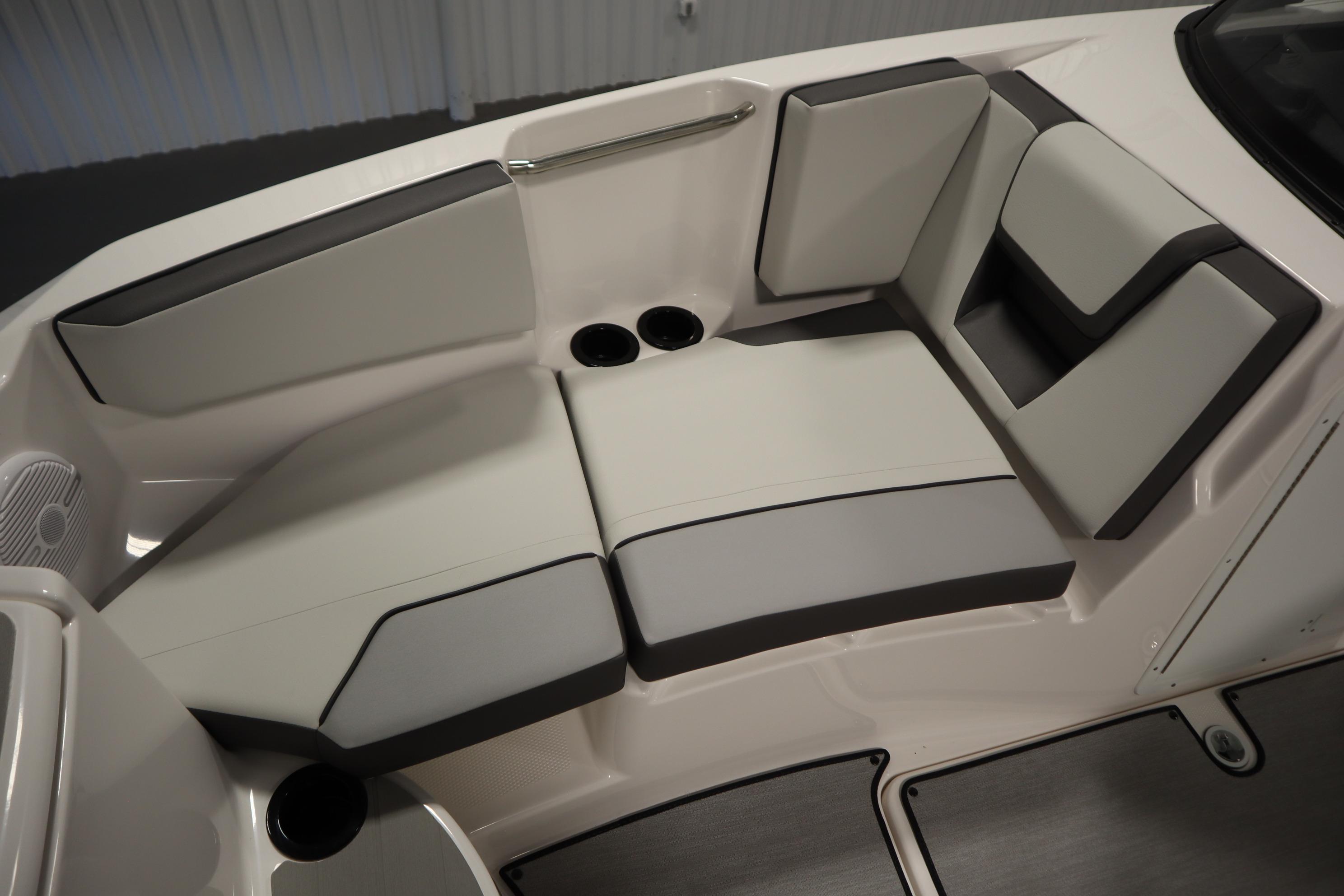 2026 Yamaha Boats AR220 interior seating with sleek, modern design and comfortable upholstery.