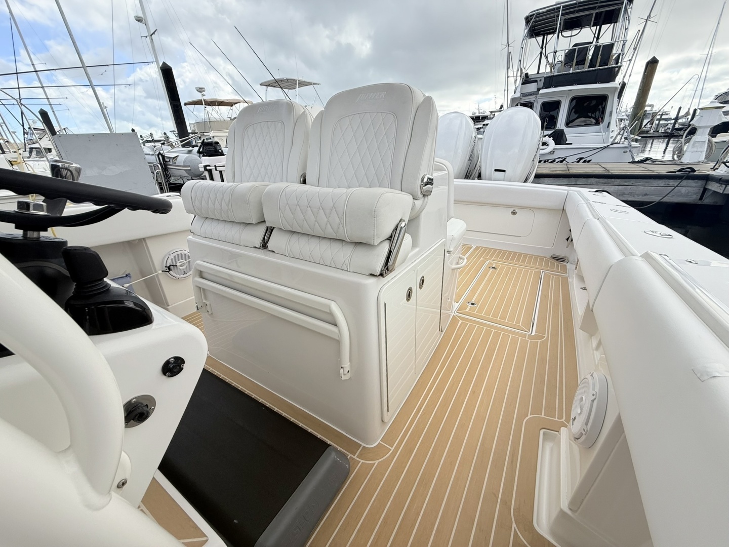 2020 Jupiter 38HFS - Image 3