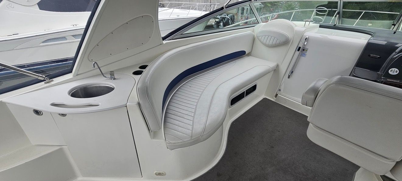2005 Bayliner 325 - 8