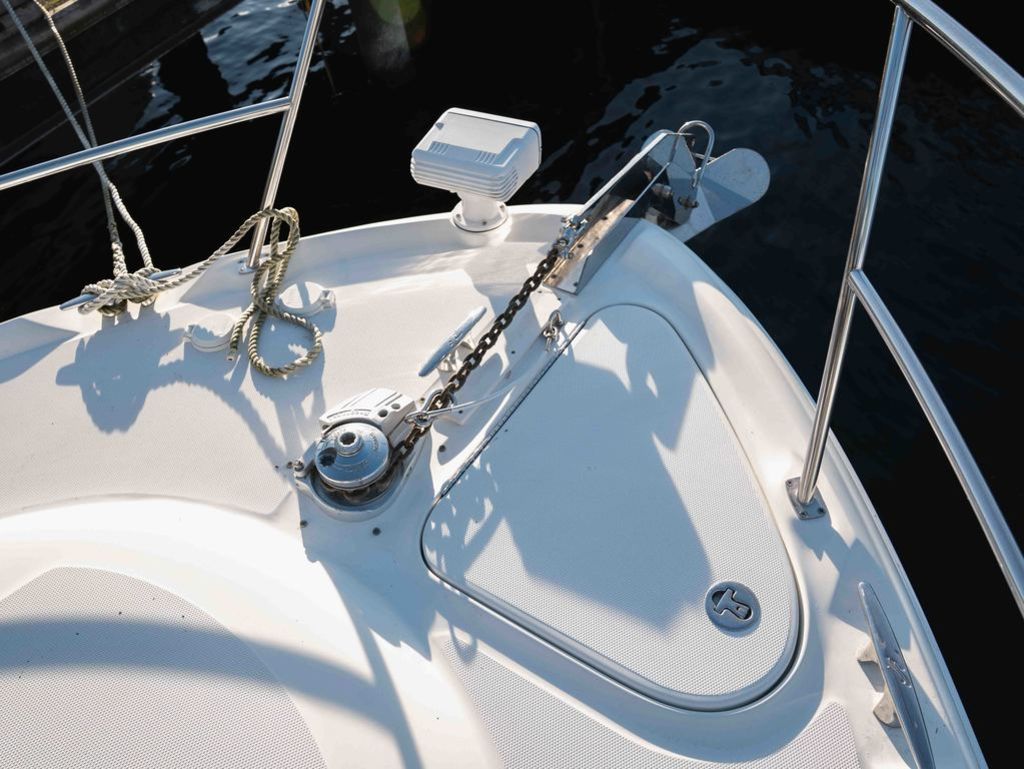 2004 Sea Ray 360 Sundancer - 30