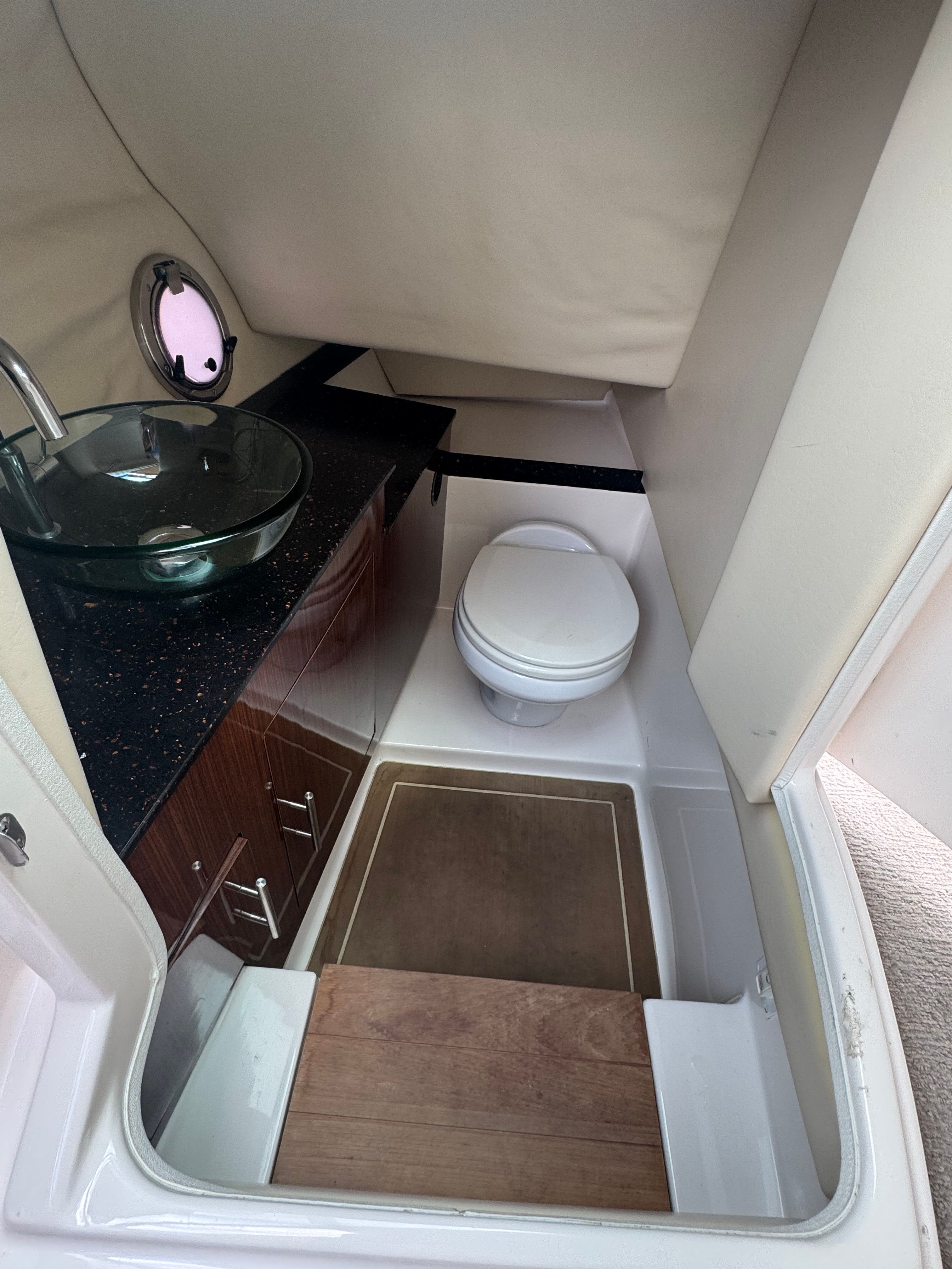 2013 Regal 3200 Bowrider - 16