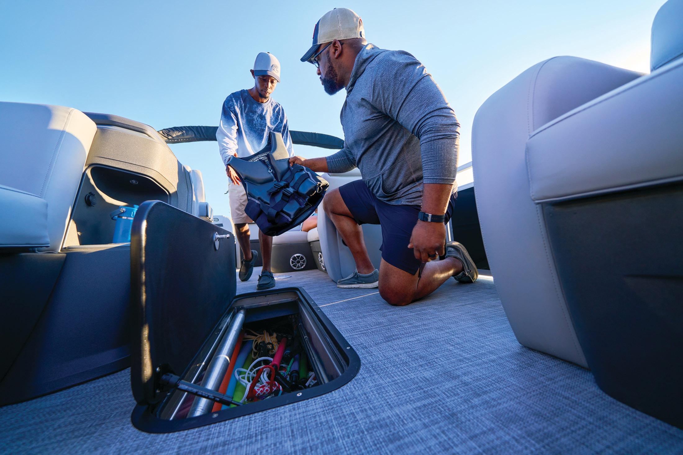 2026 Sun Tracker SportFish 22 XP3 - 12