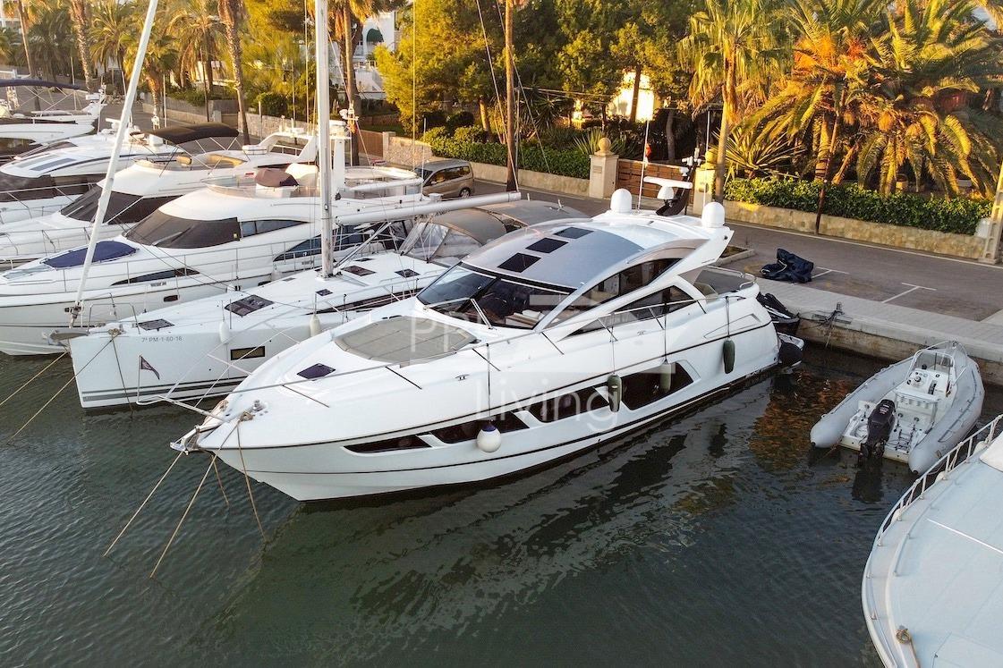 2015 Sunseeker Predator 57