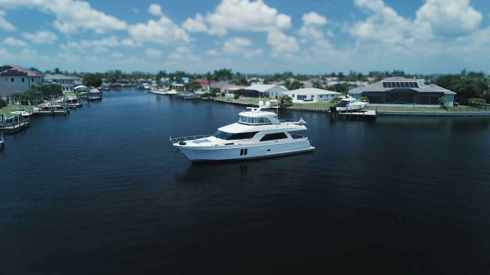 2015 Ocean Alexander 72 - Image 5