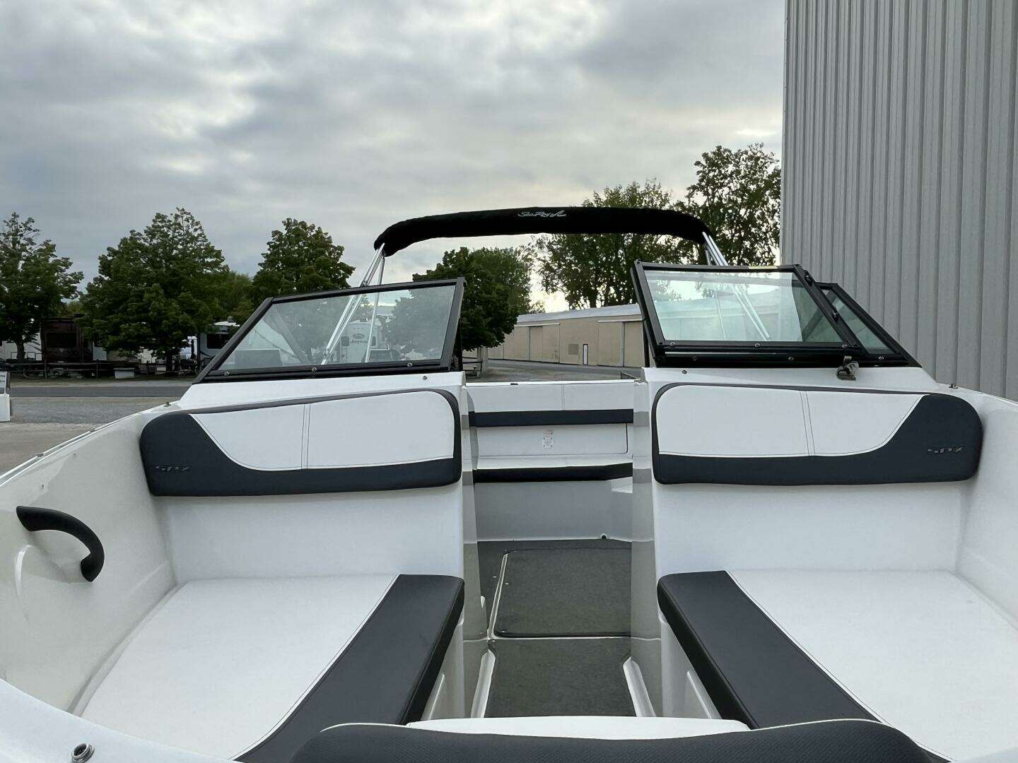 2015 Sea Ray 19 SPX - Image 18