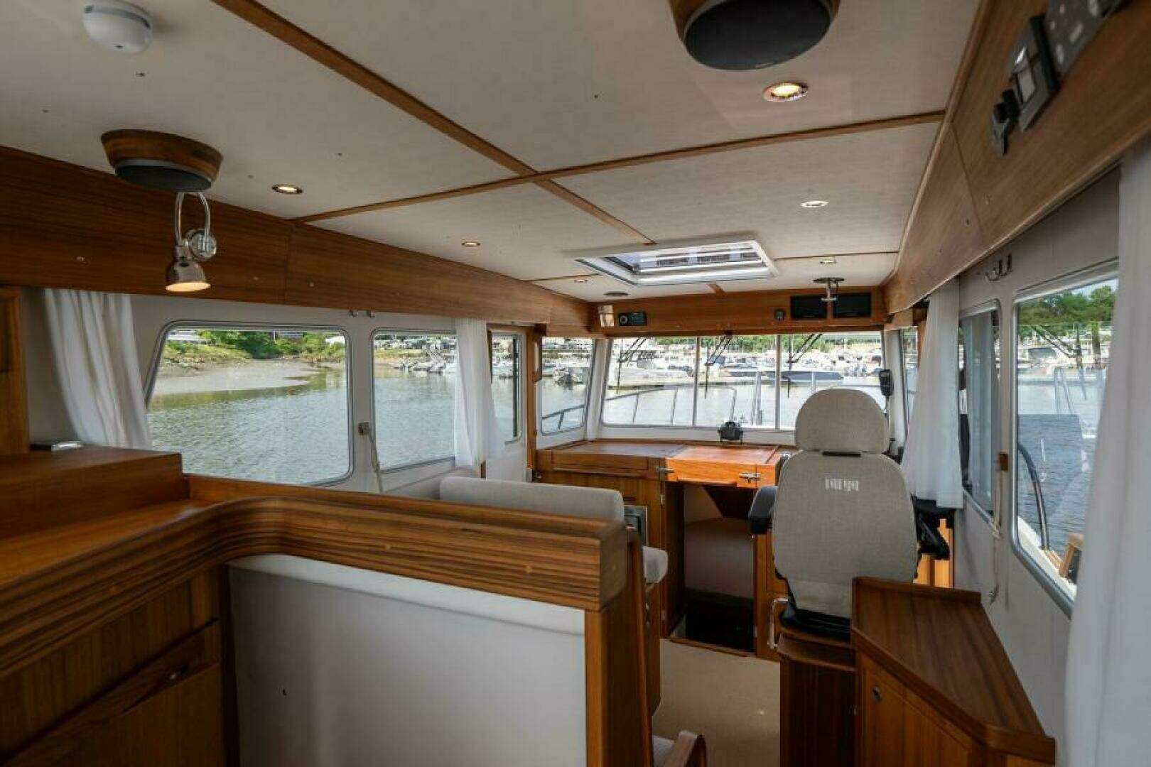 2027 Targa 32 - Image 21