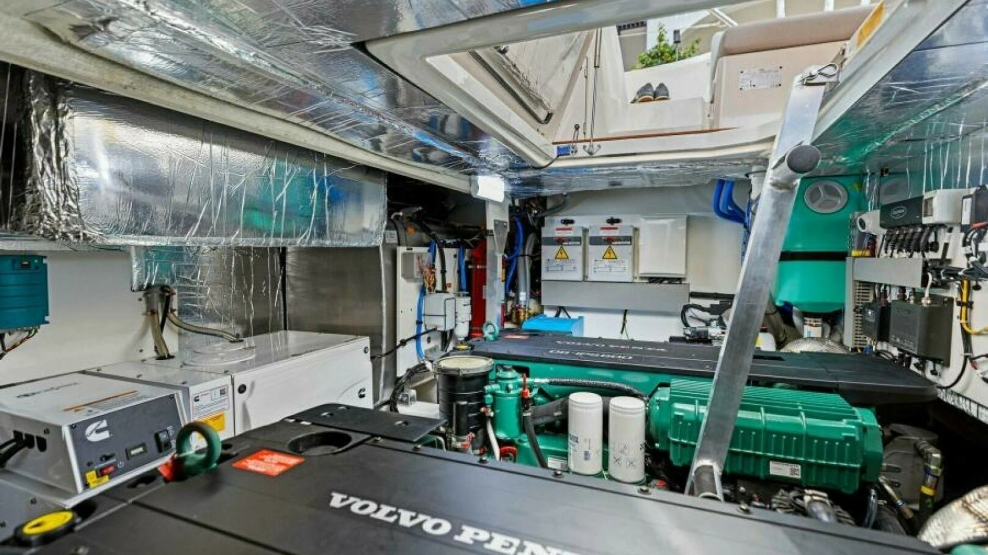 2025 Prestige 460 - Image 51