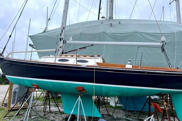 2007 Alerion Express 28