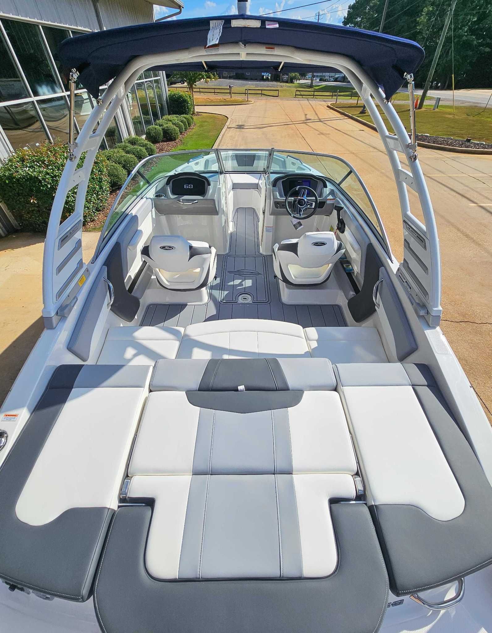 2025 Chaparral 21 SSi OB - 9