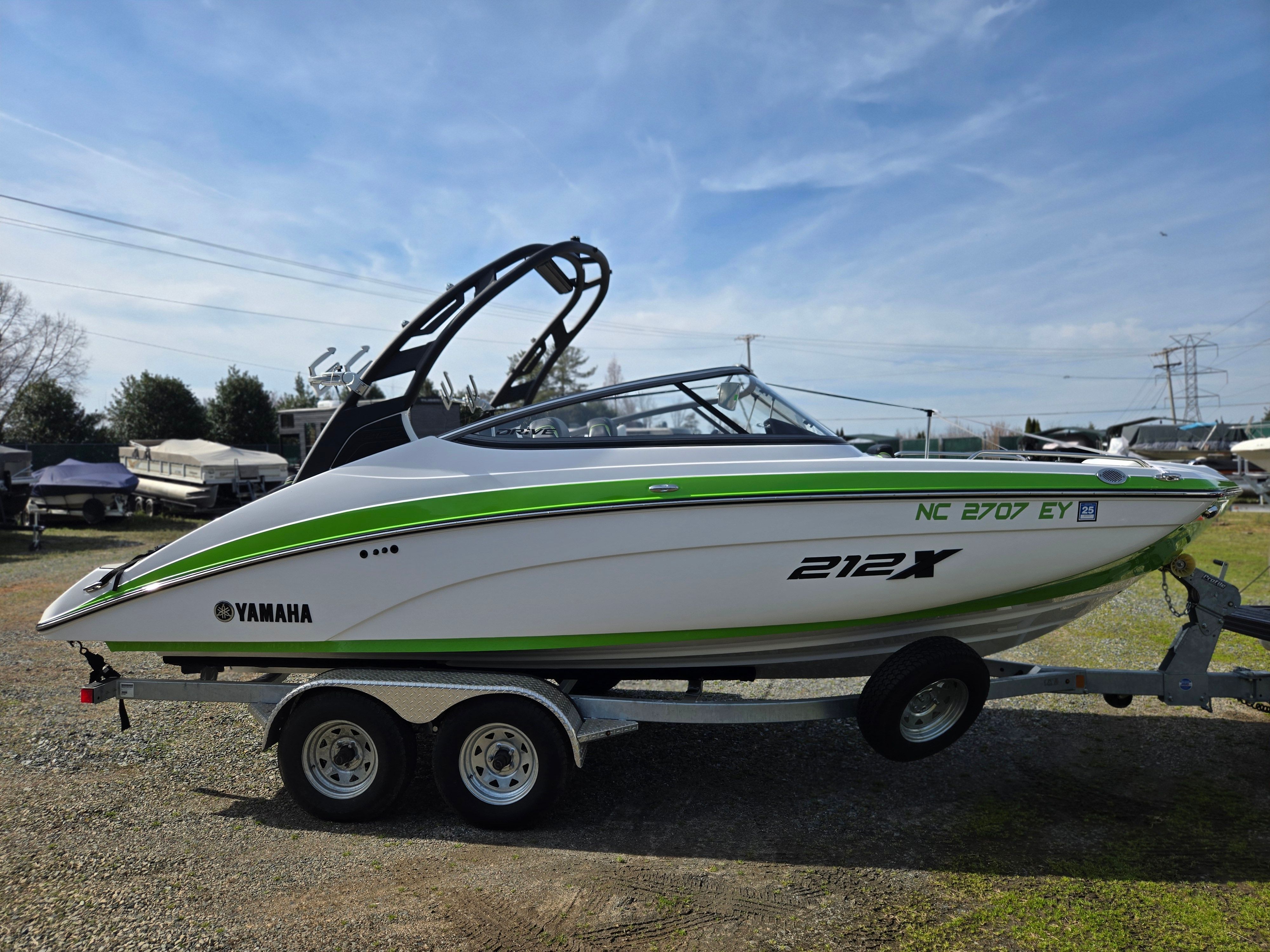 2022 Yamaha Boats 212XD - 5