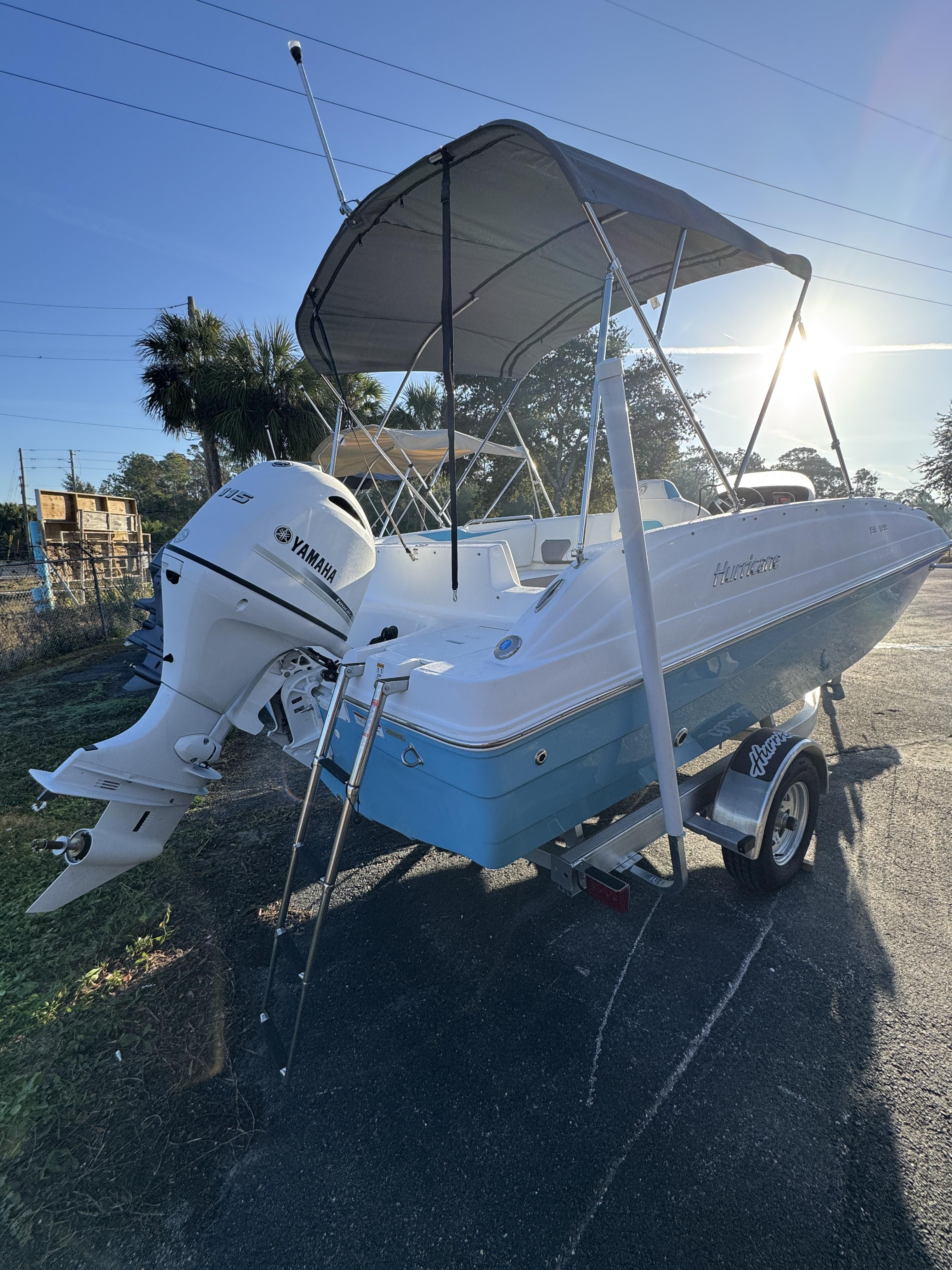 2026 Hurricane SunDeck Sport 188 OB - 4
