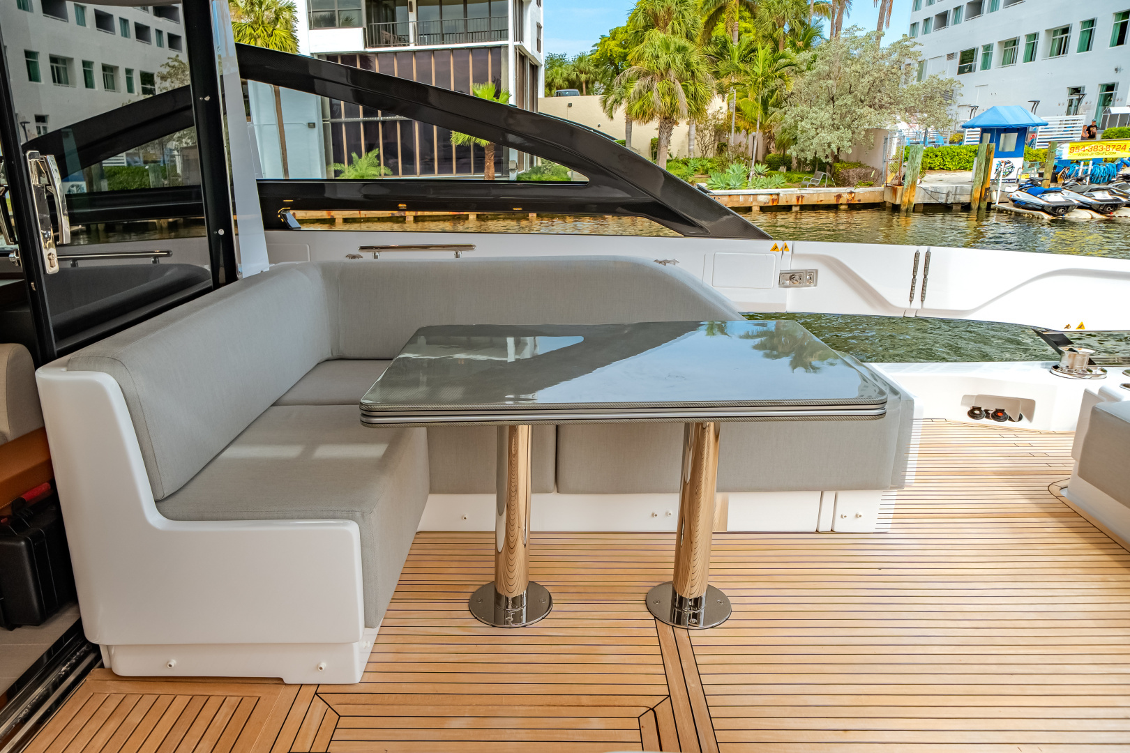 2026 Azimut S8 - Image 64