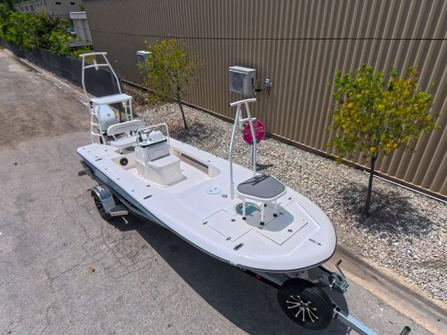 2027 Spyder FX19 Vapor - 9