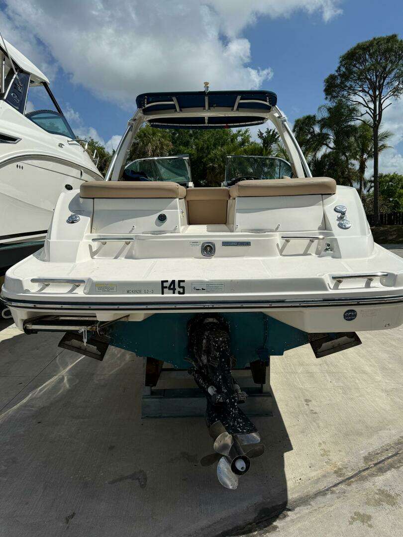 2014 Sea Ray 270 SLX - Image 10