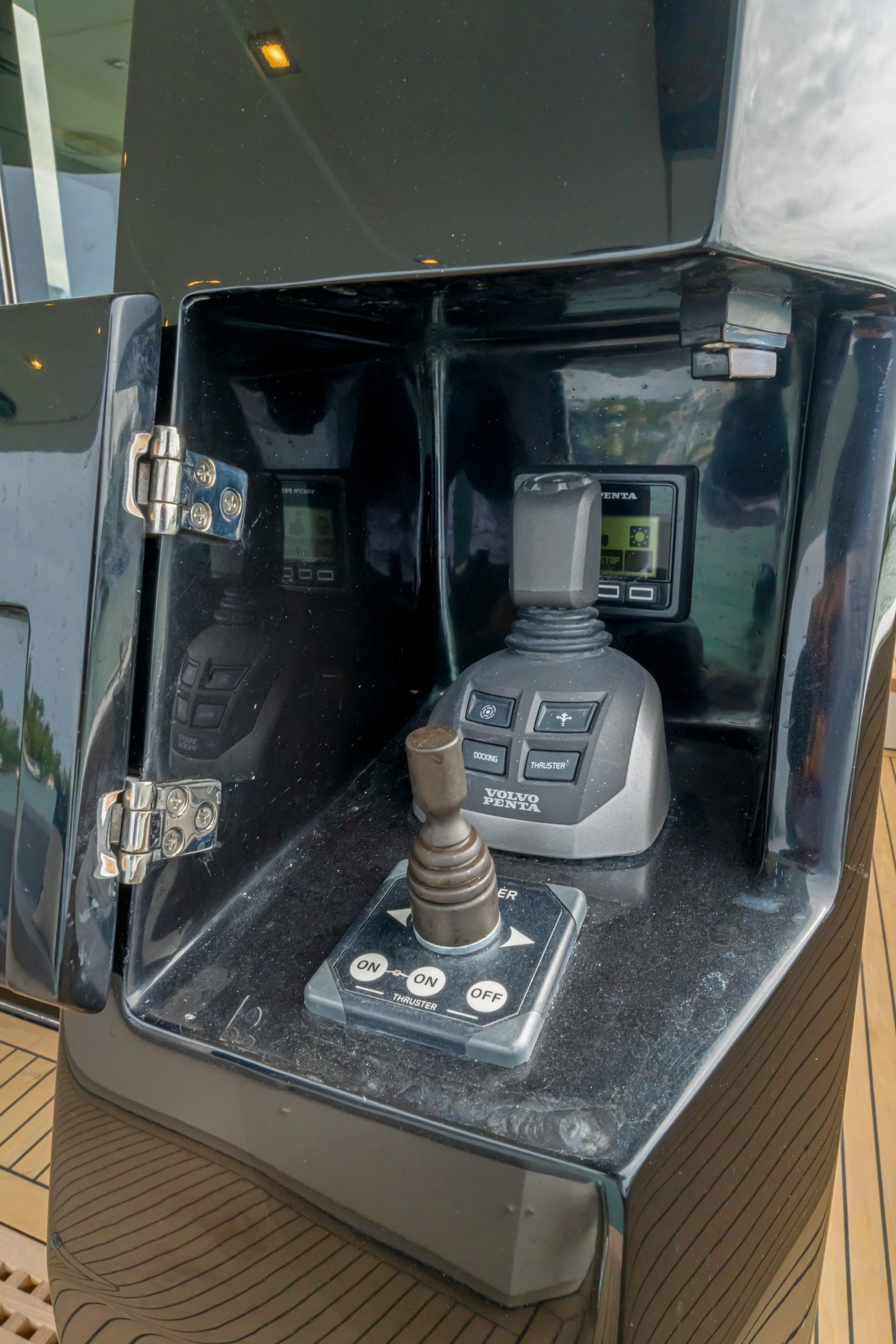 2025 OKEAN 52 - 81