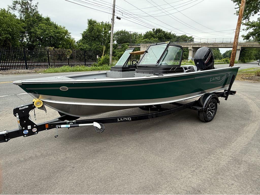 2025 Lund Alaskan 1875 Sport